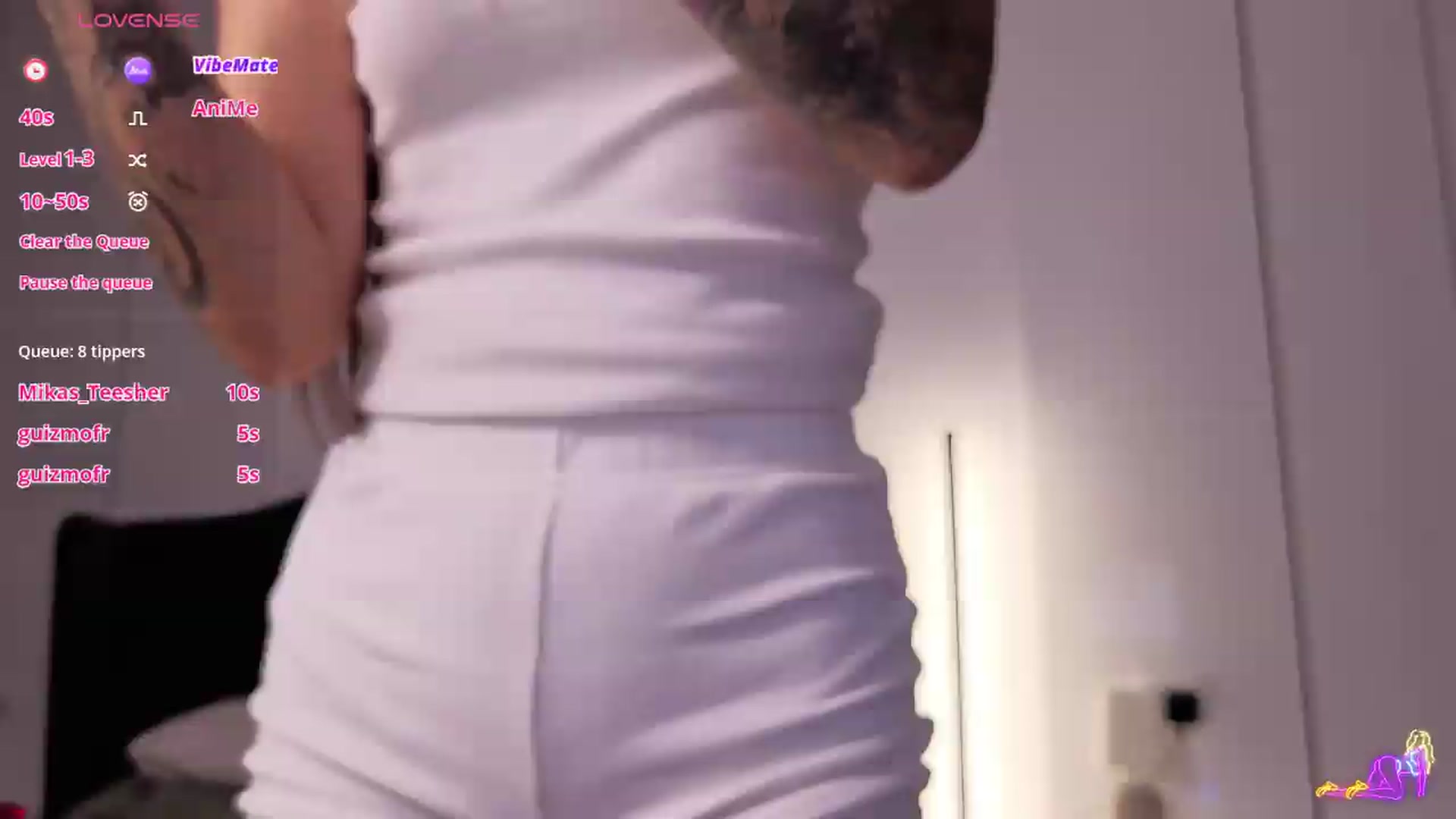 Gallery image thumbnail from Glossy_'s myfreecams stream on, 08/16/2026, 19:06 image 5 of 20