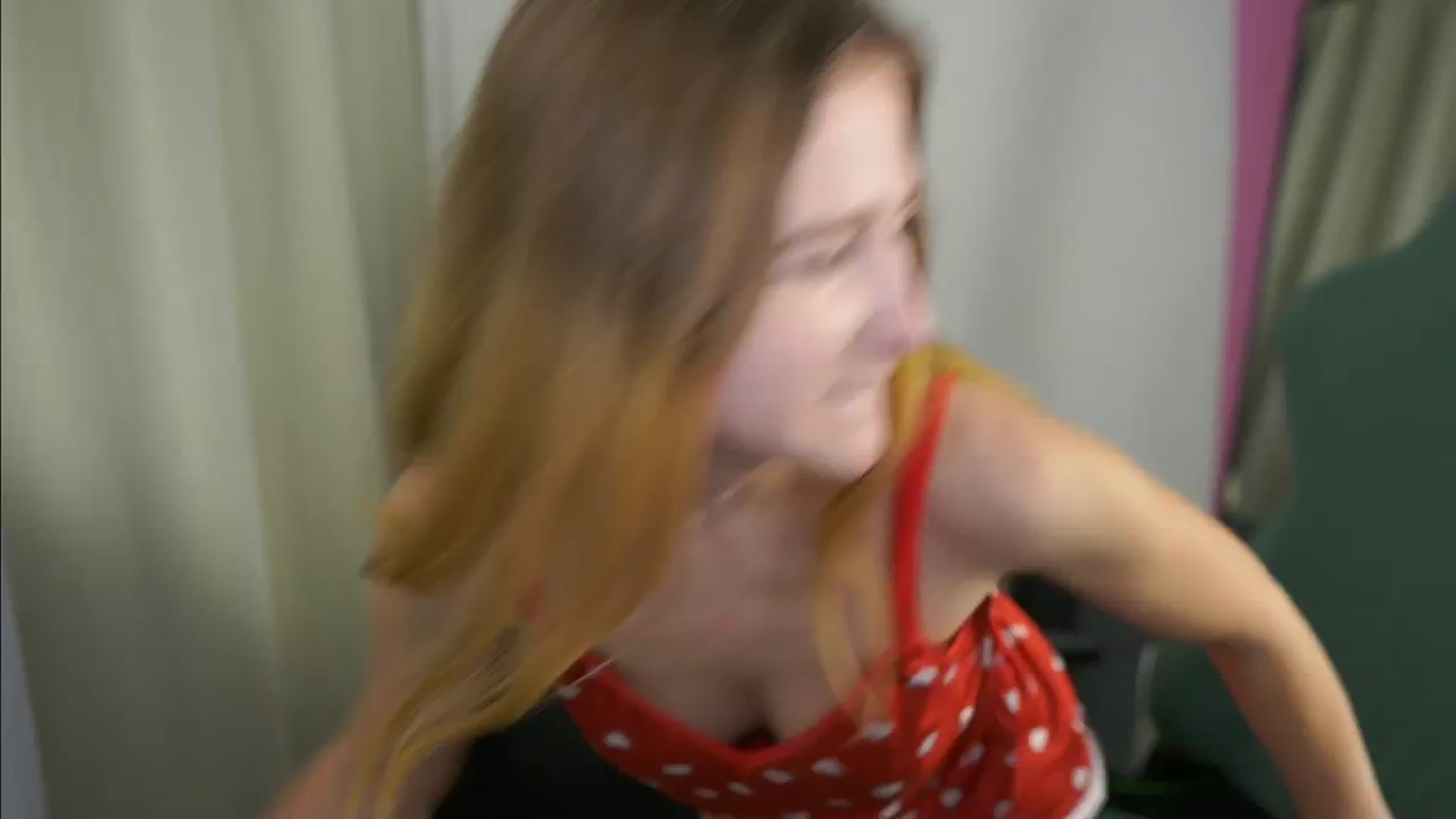 Gallery image thumbnail from Glossy_babe_'s myfreecams stream on, 01/26/2026, 17:28 image 12 of 20