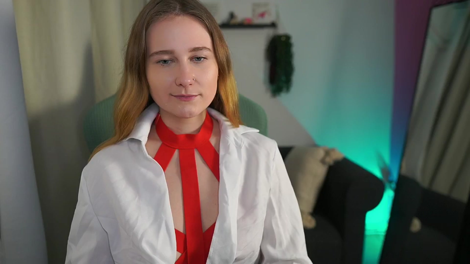 Gallery image thumbnail from Glossy_babe_'s myfreecams stream on, 02/01/2026, 10:43 image 11 of 20