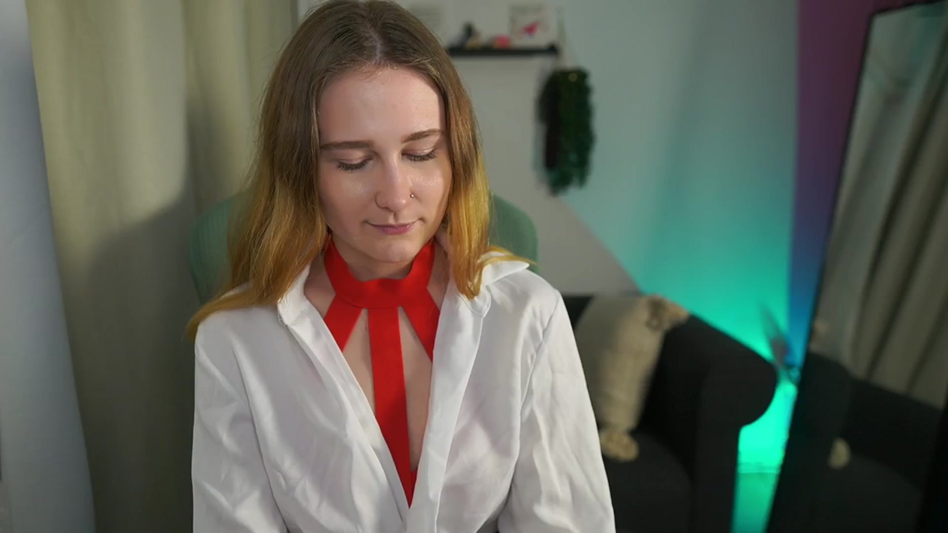Gallery image thumbnail from Glossy_babe_'s myfreecams stream on, 02/01/2026, 11:49 image 6 of 20