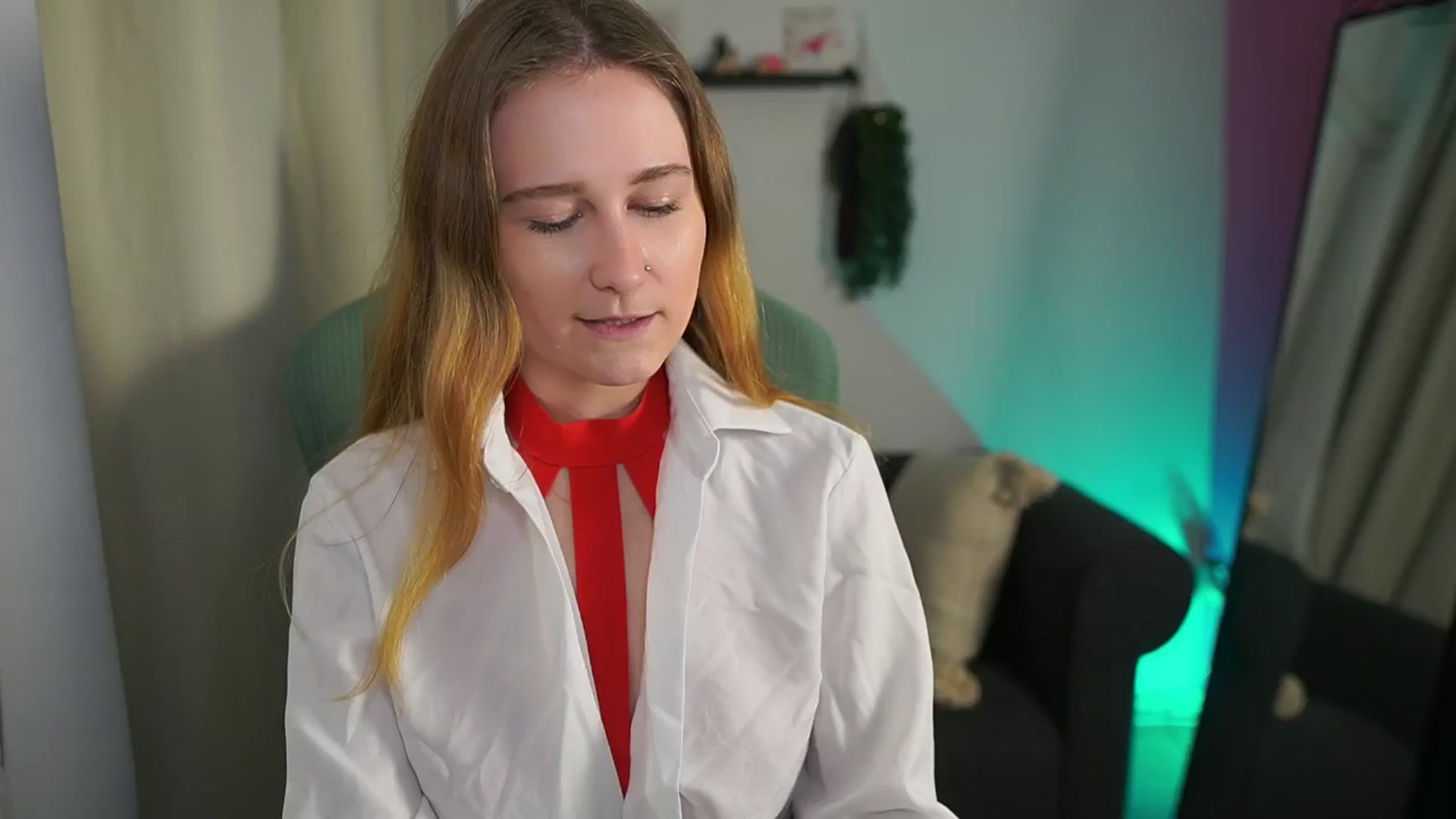 Gallery image thumbnail from Glossy_babe_'s myfreecams stream on, 02/01/2026, 11:49 image 18 of 20