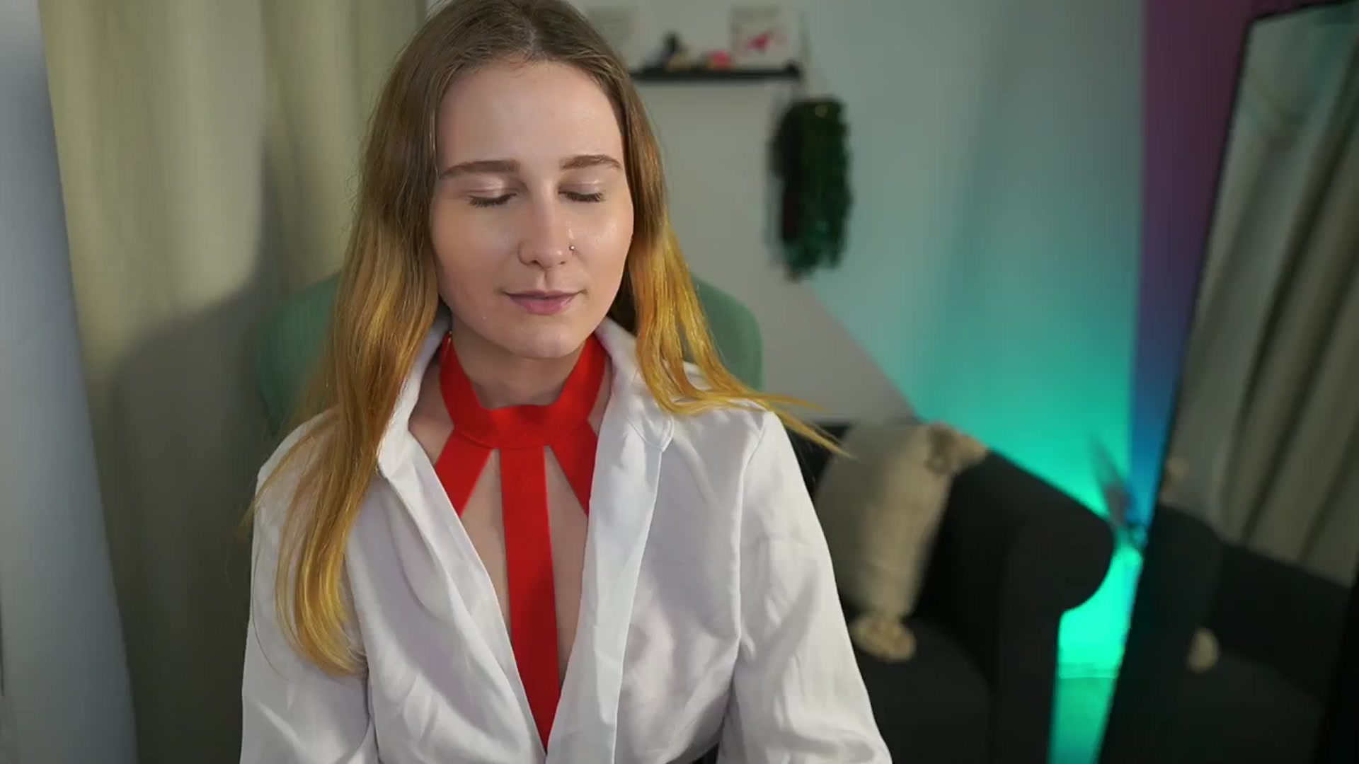 Gallery image thumbnail from Glossy_babe_'s myfreecams stream on, 02/01/2026, 11:49 image 7 of 20