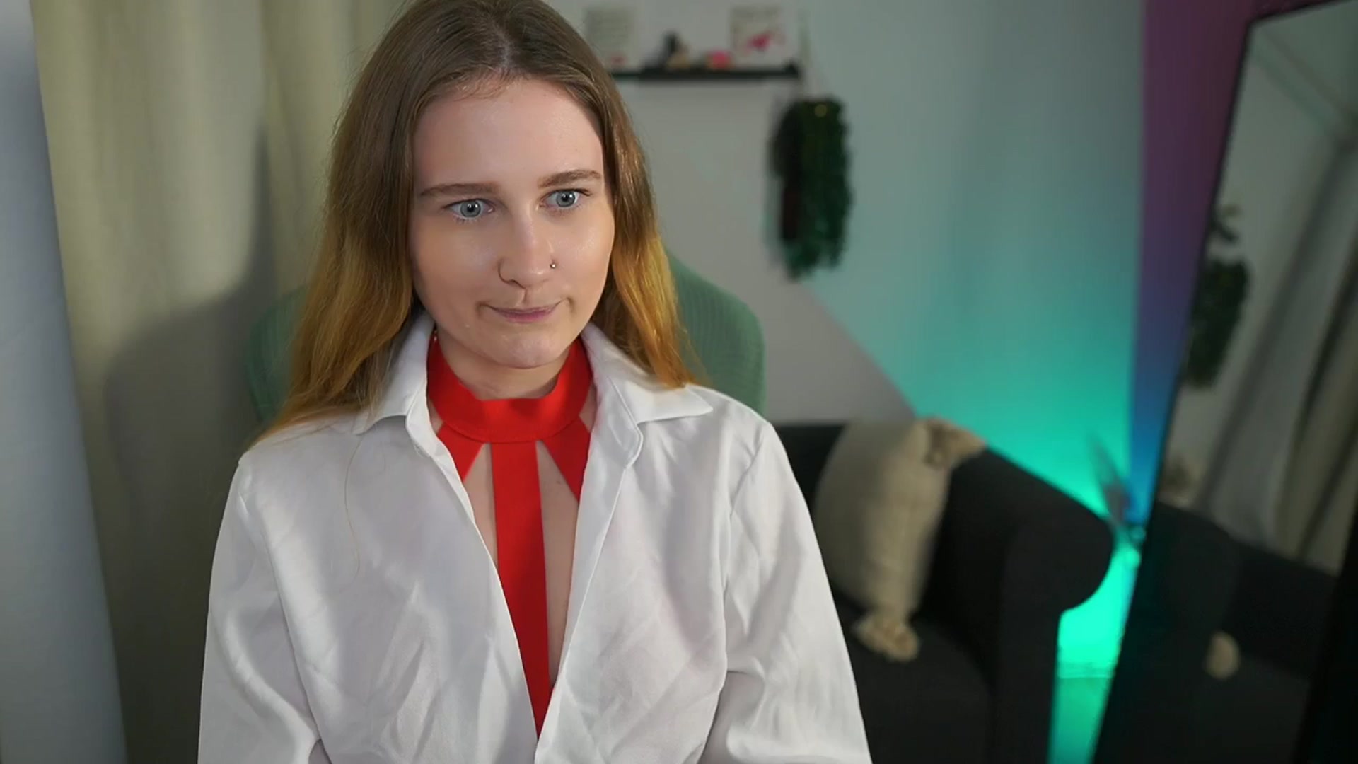 Gallery image thumbnail from Glossy_babe_'s myfreecams stream on, 02/01/2026, 14:04 image 11 of 20