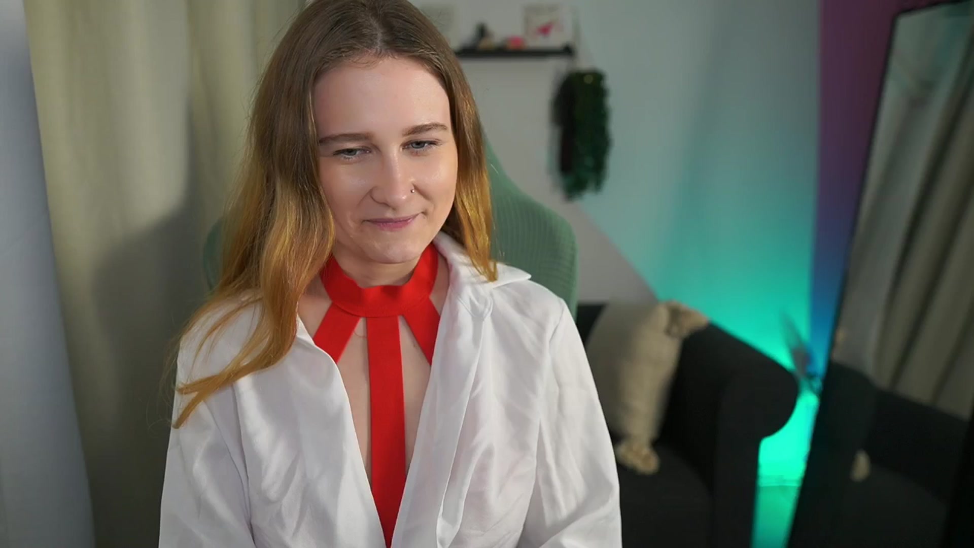 Gallery image thumbnail from Glossy_babe_'s myfreecams stream on, 02/01/2026, 14:04 image 3 of 20