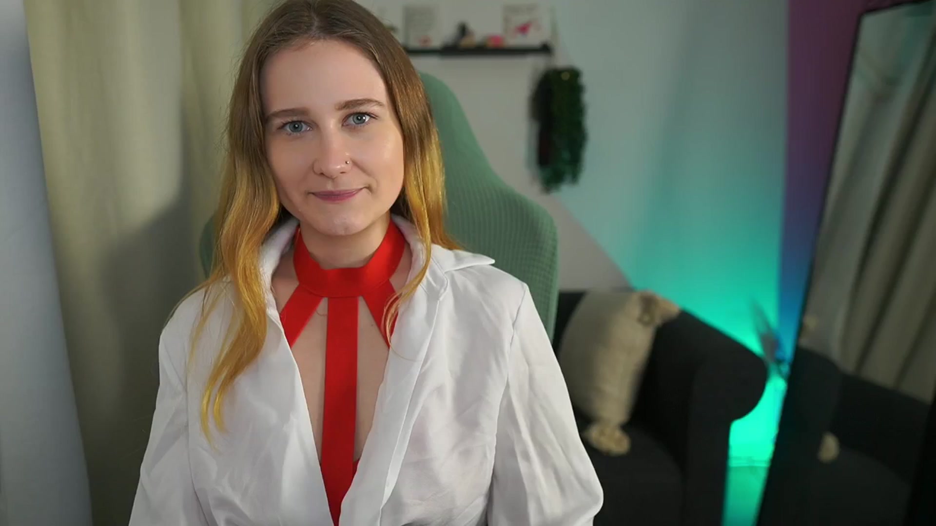 Gallery image thumbnail from Glossy_babe_'s myfreecams stream on, 02/01/2026, 14:04 image 1 of 20