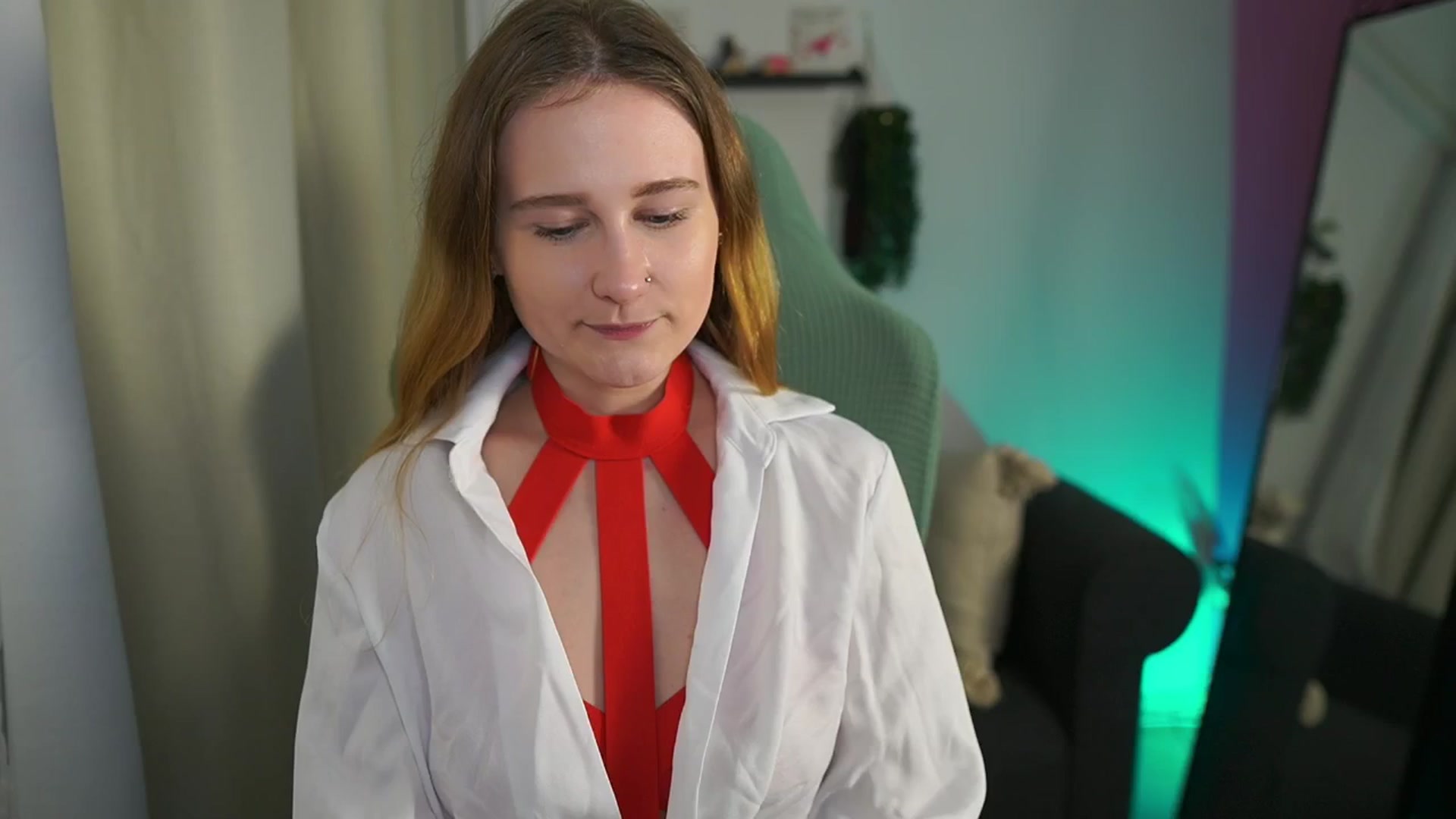 Gallery image thumbnail from Glossy_babe_'s myfreecams stream on, 02/01/2026, 15:48 image 10 of 20