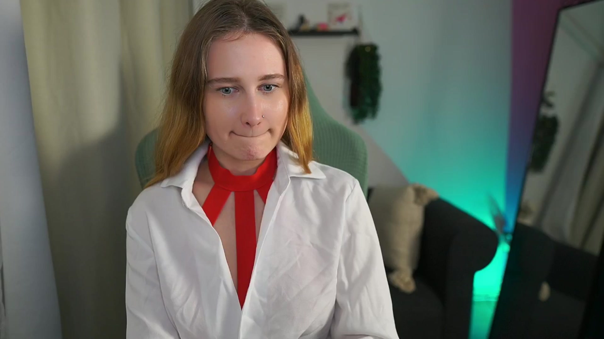 Gallery image thumbnail from Glossy_babe_'s myfreecams stream on, 02/01/2026, 15:48 image 19 of 20