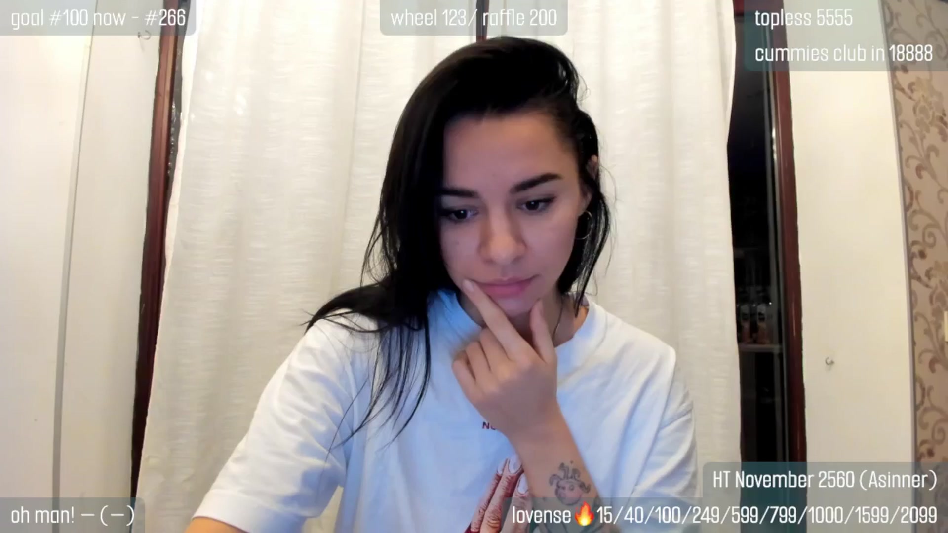 Gallery image thumbnail from GltPleasure's myfreecams stream on, 11/14/2025, 15:37 image 2 of 20