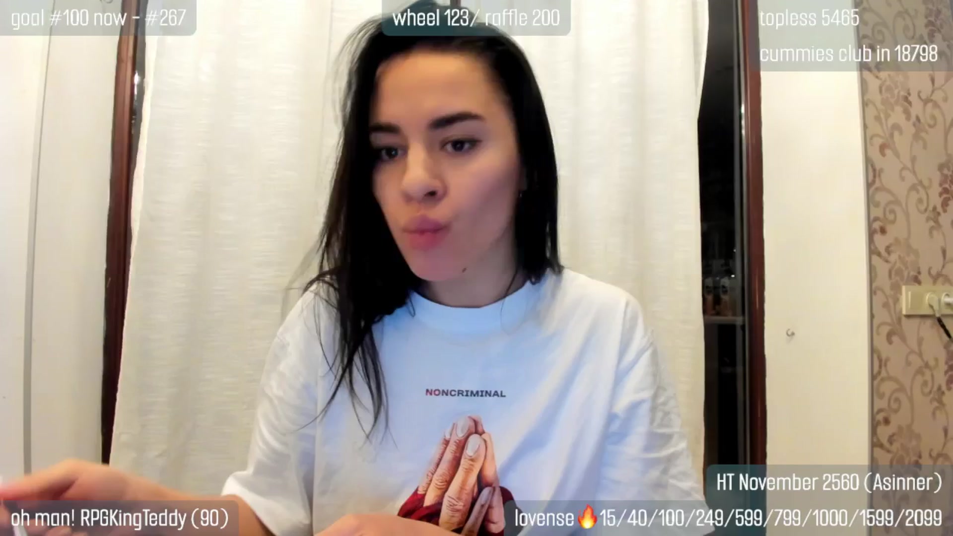 Gallery image thumbnail from GltPleasure's myfreecams stream on, 11/14/2025, 15:37 image 9 of 20