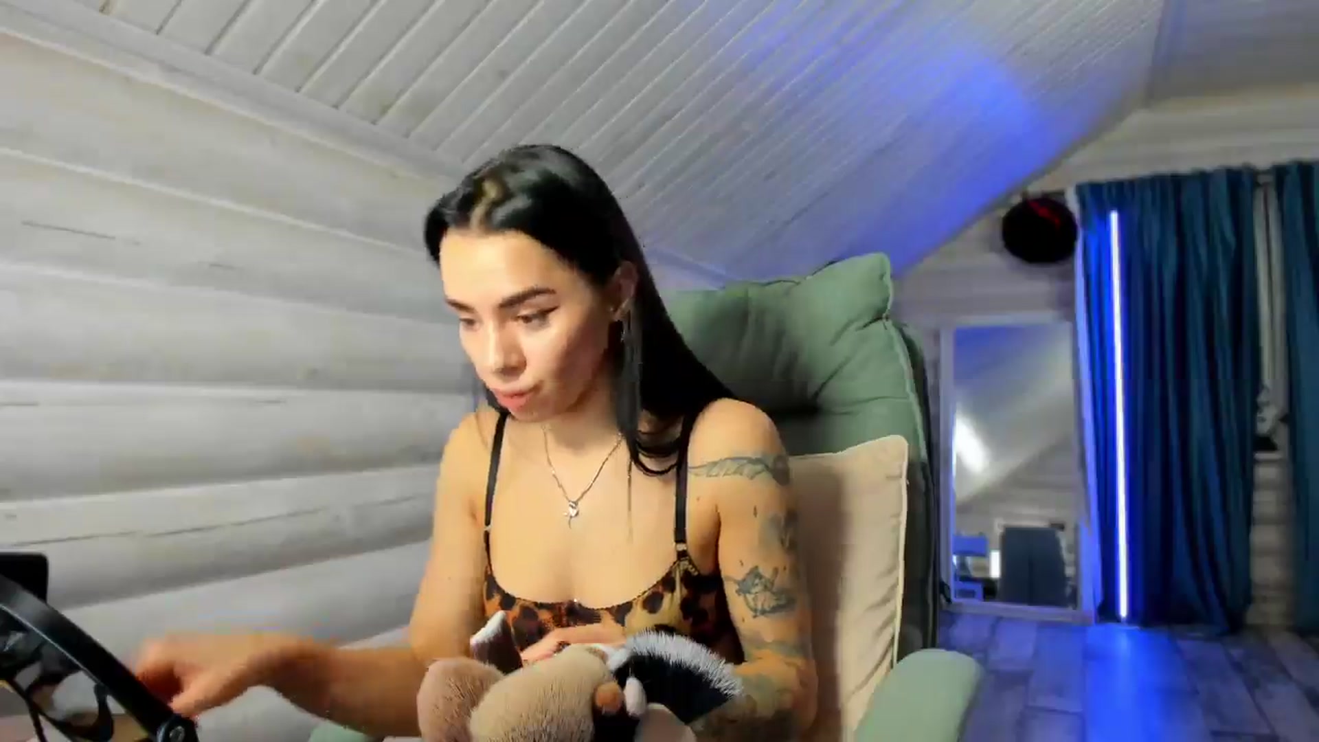Gallery image thumbnail from GltPleasure's myfreecams stream on, 12/11/2025, 03:59 image 13 of 20