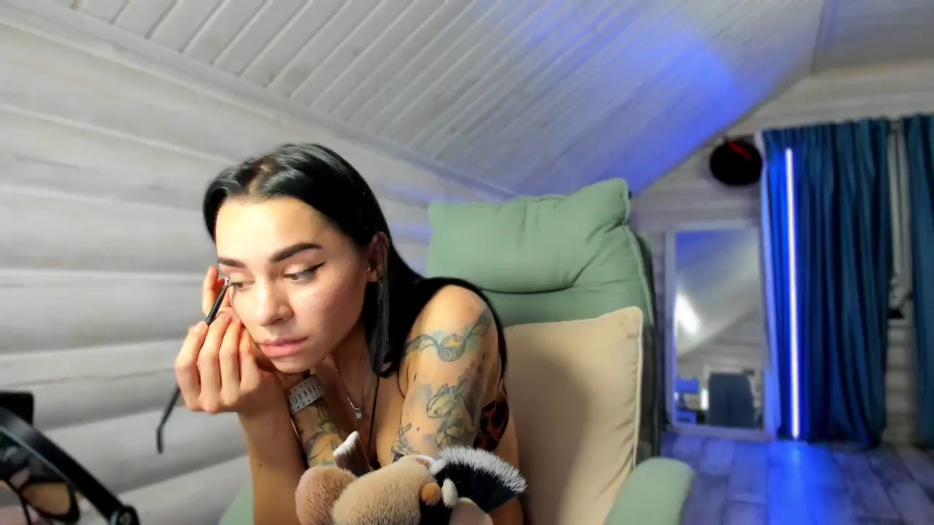 Gallery image thumbnail from GltPleasure's myfreecams stream on, 12/11/2025, 03:59 image 12 of 20