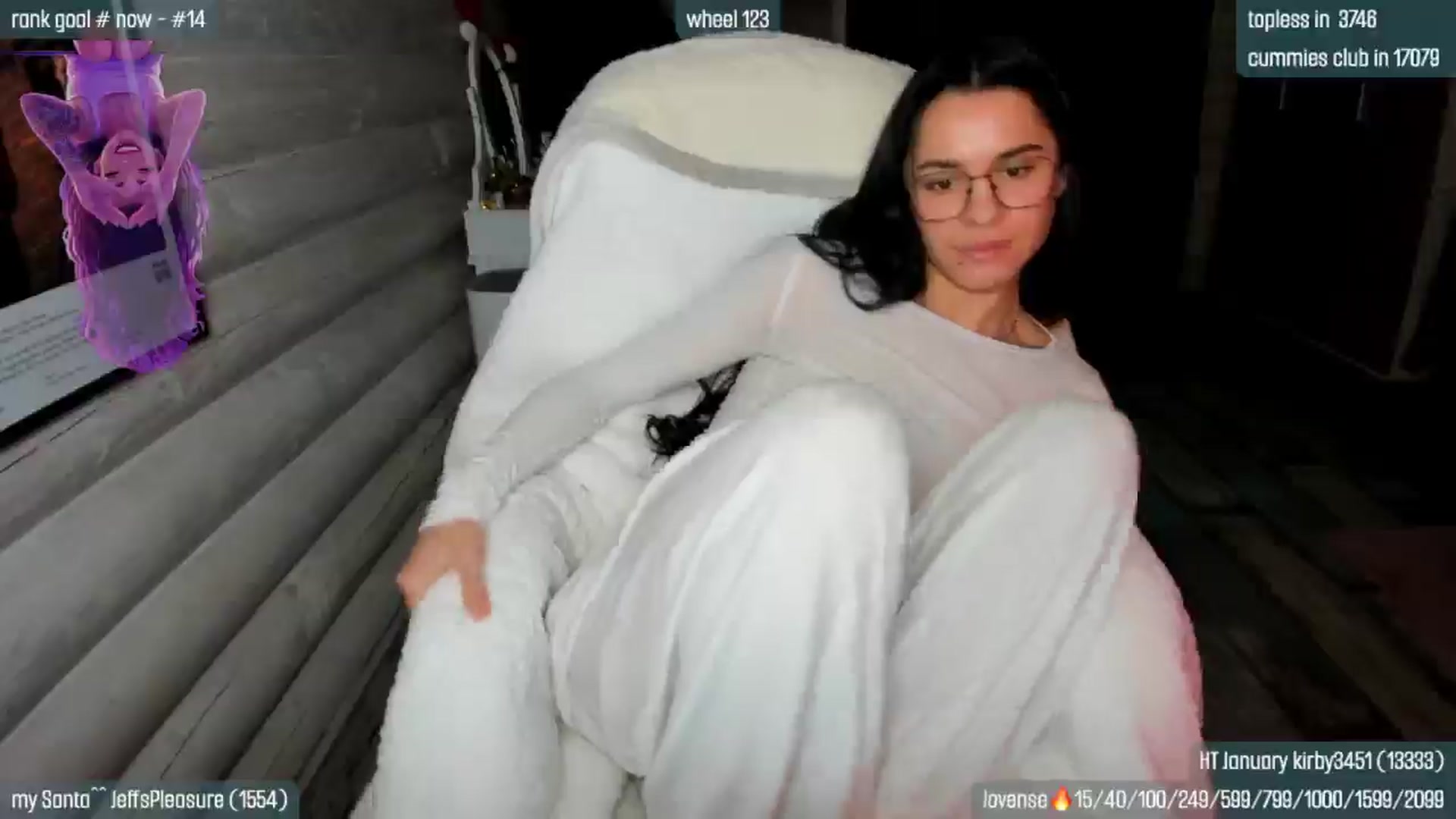 Gallery image thumbnail from GltPleasure's myfreecams stream on, 01/10/2026, 05:53 image 10 of 20