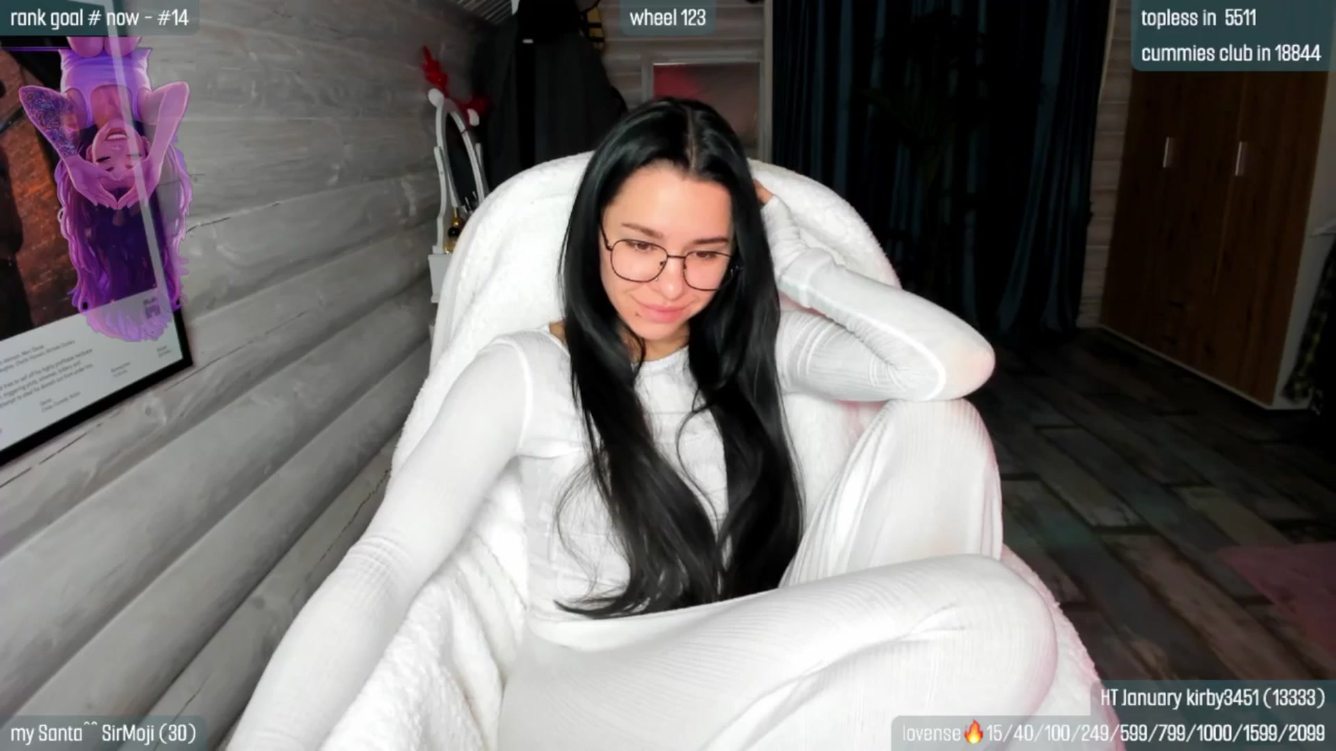Gallery image thumbnail from GltPleasure's myfreecams stream on, 01/10/2026, 05:53 image 3 of 20