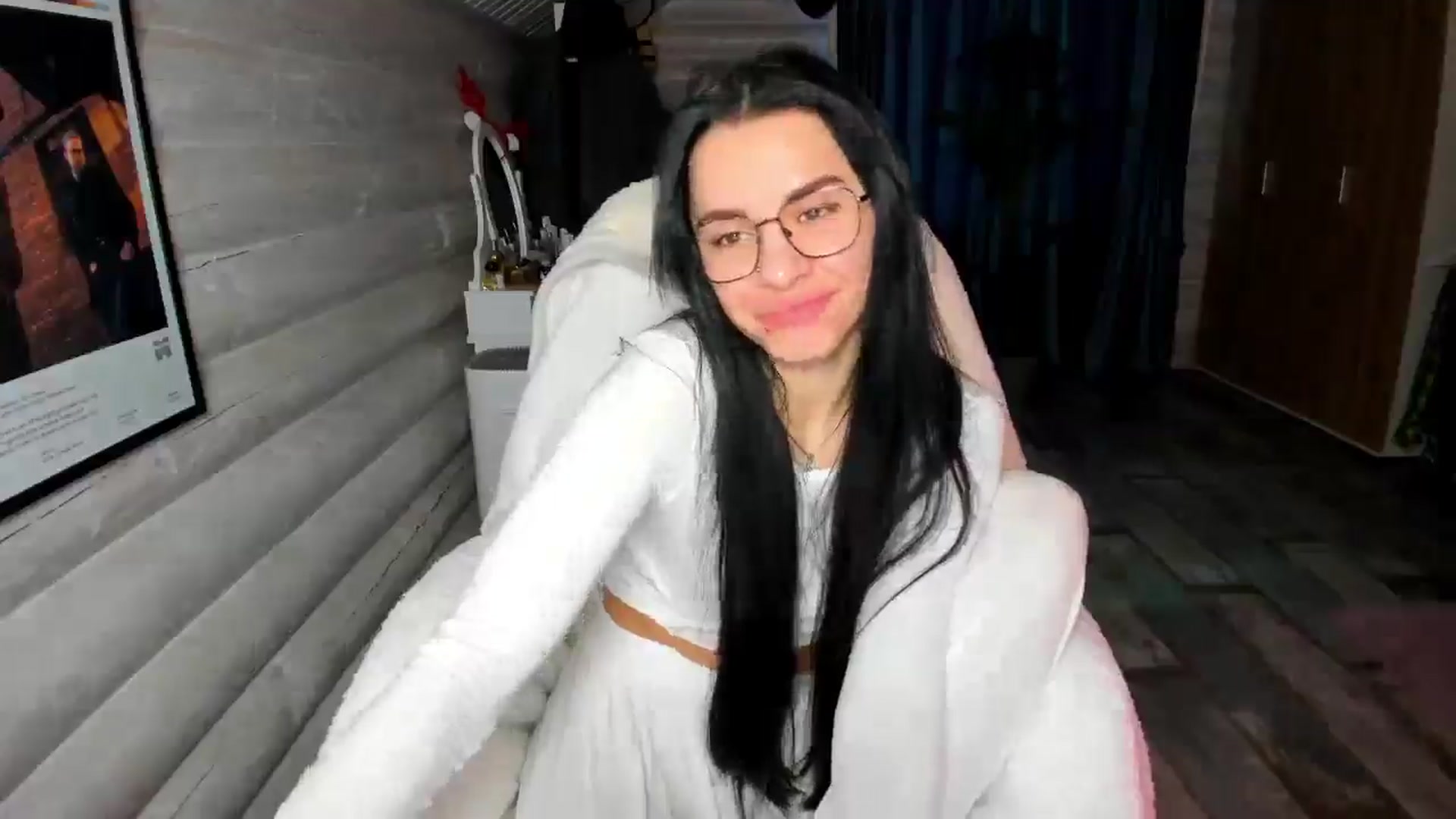 Gallery image thumbnail from GltPleasure's myfreecams stream on, 01/10/2026, 06:47 image 12 of 20