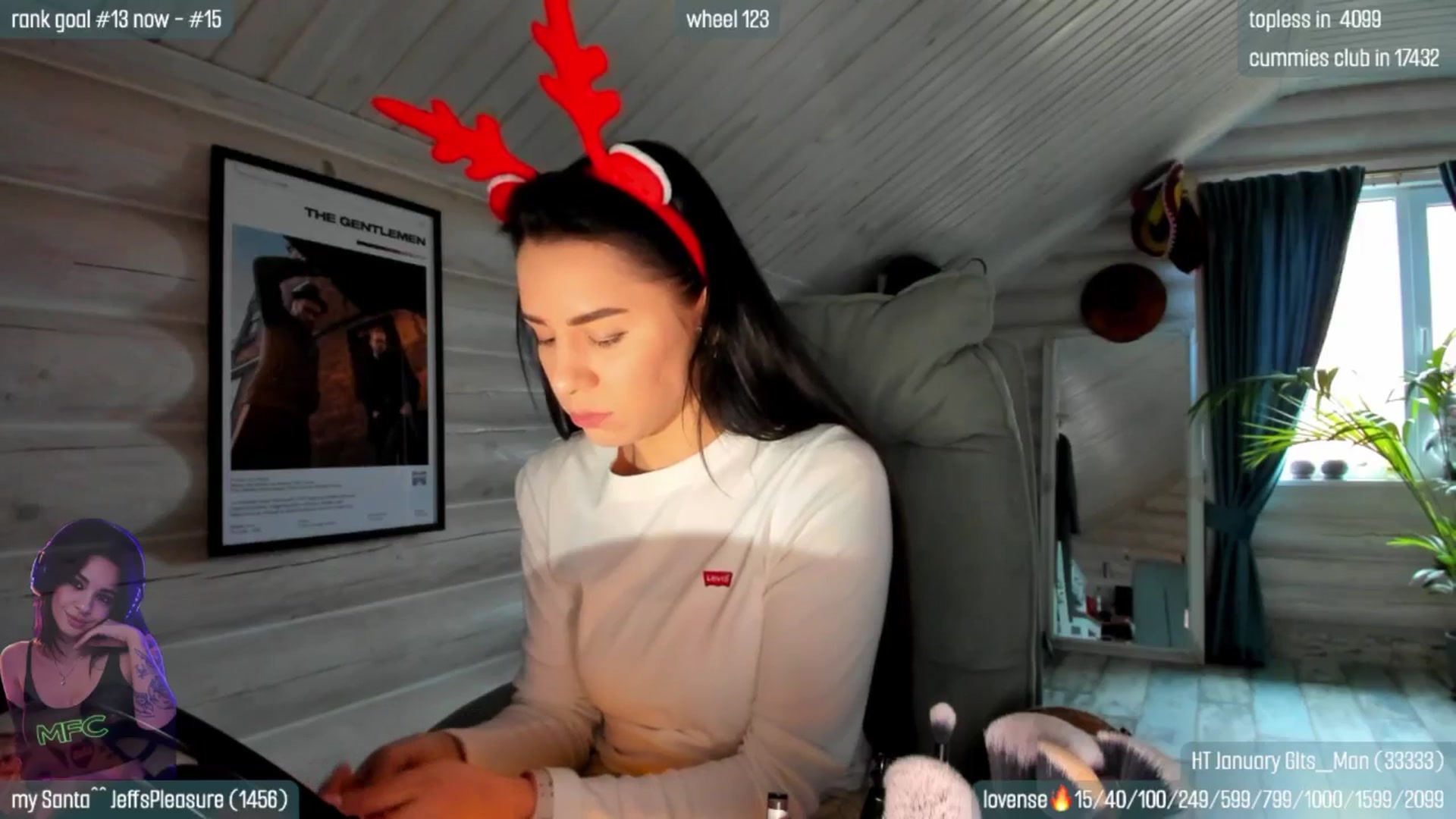 Gallery image thumbnail from GltPleasure's myfreecams stream on, 01/27/2026, 07:13 image 15 of 20