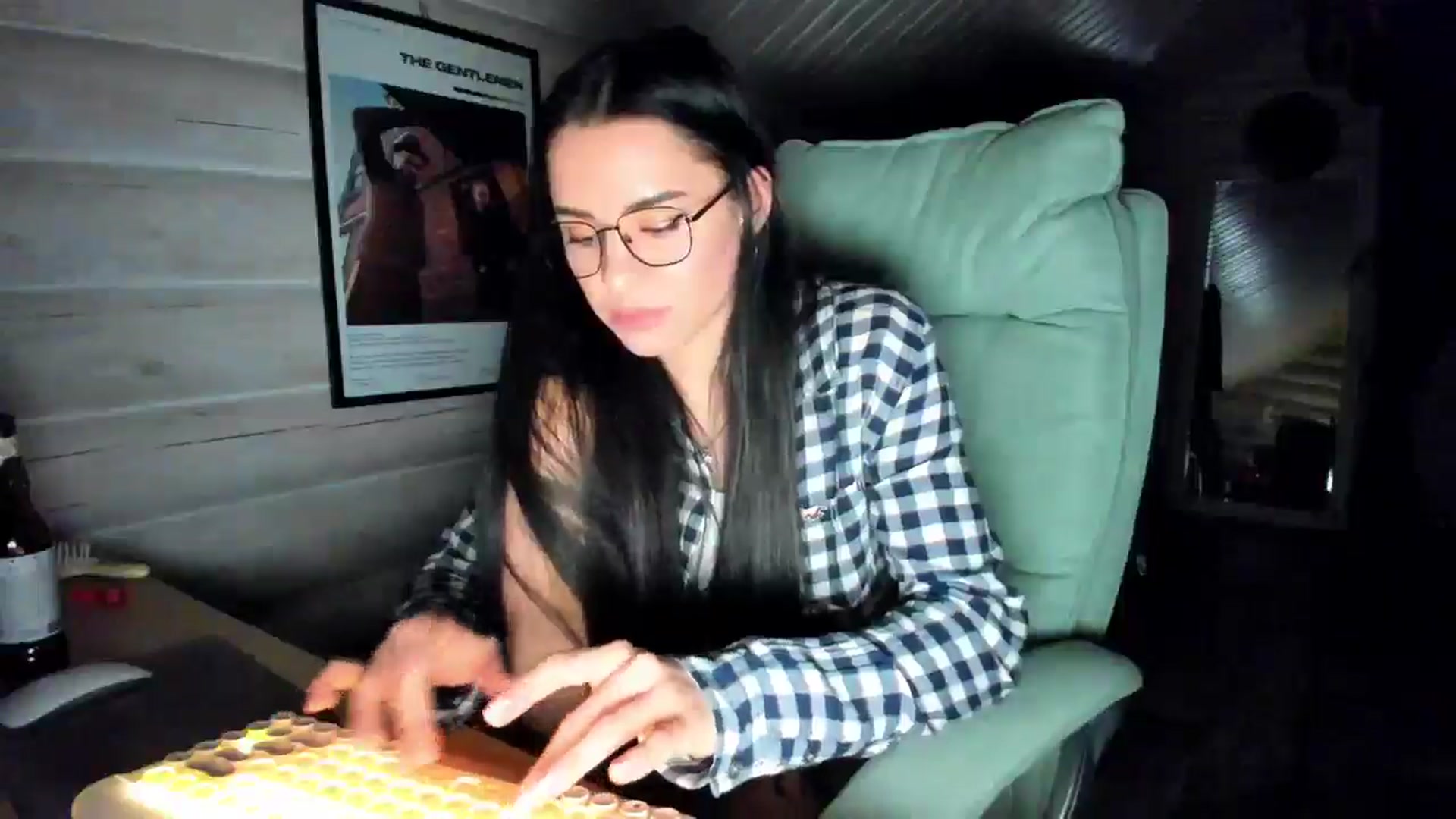 Gallery image thumbnail from GltPleasure's myfreecams stream on, 01/27/2026, 17:10 image 19 of 20