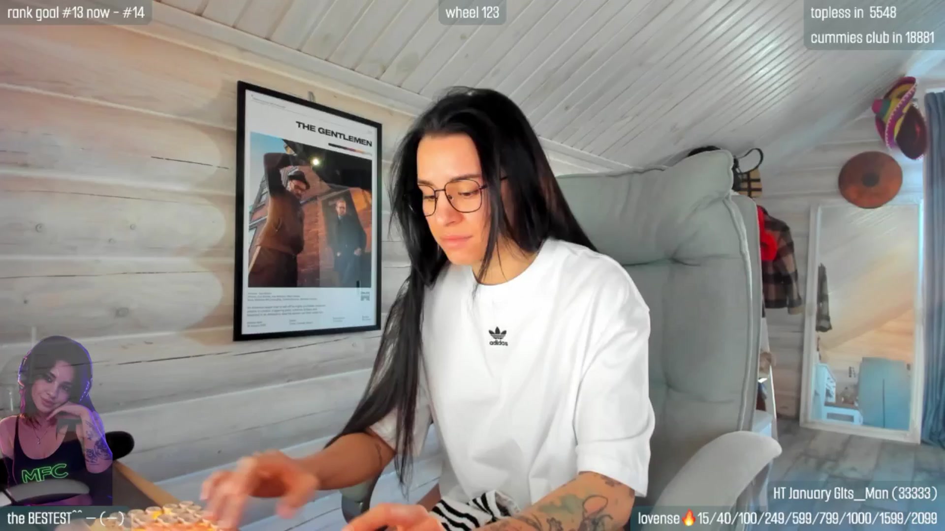 Gallery image thumbnail from GltPleasure's myfreecams stream on, 02/01/2026, 08:05 image 2 of 20