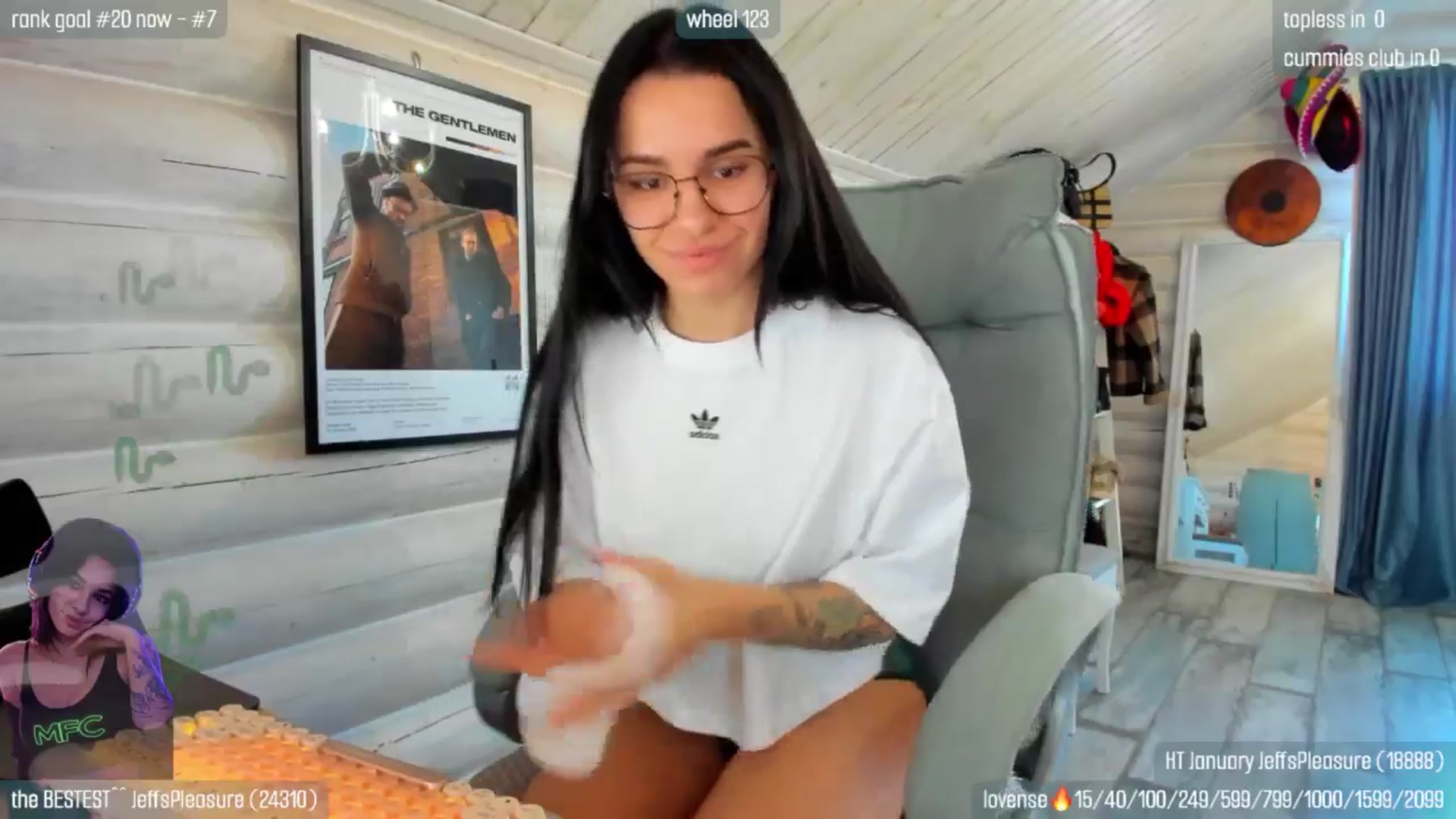 Gallery image thumbnail from GltPleasure's myfreecams stream on, 02/01/2026, 10:07 image 12 of 20