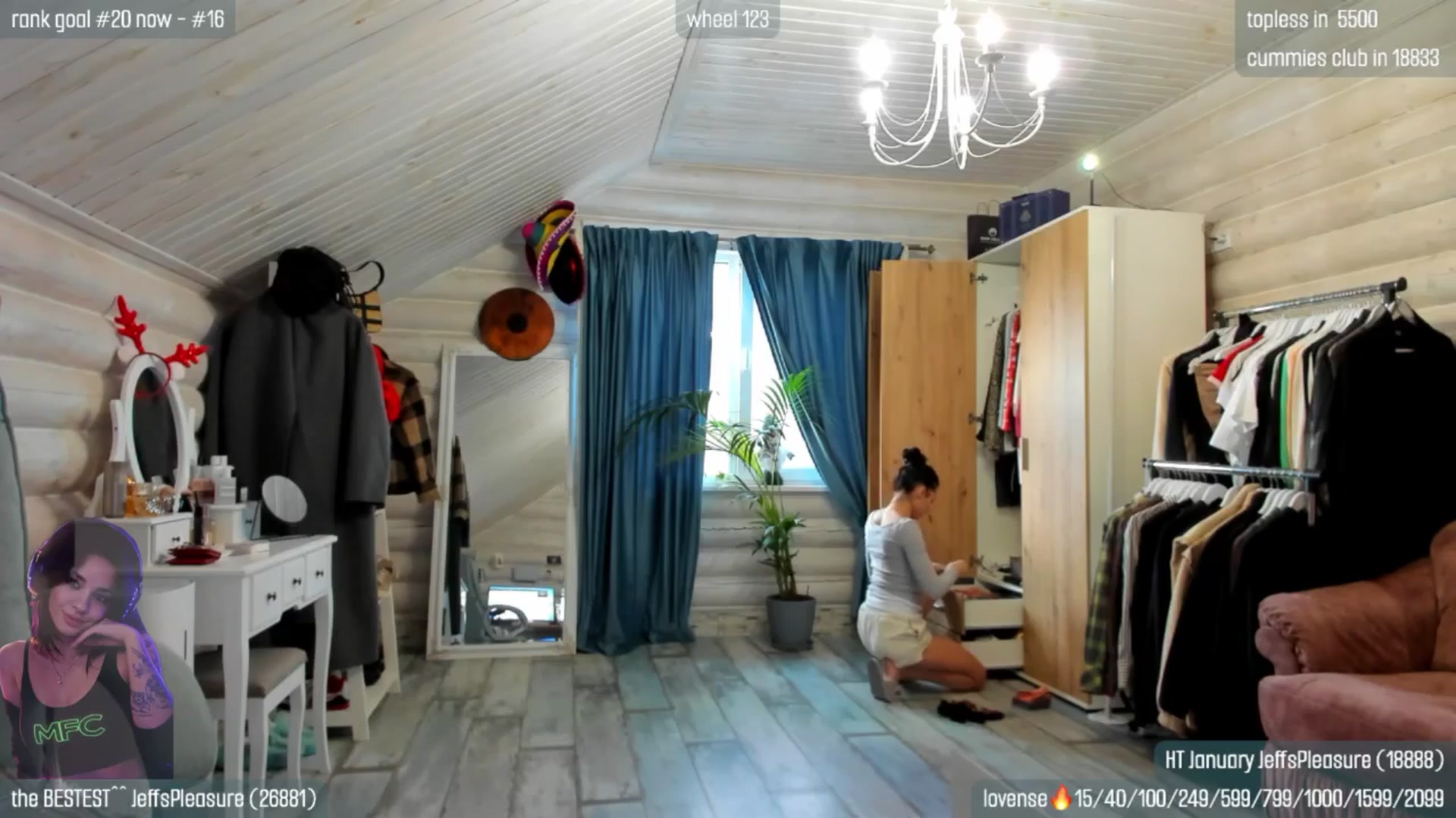 Gallery image thumbnail from GltPleasure's myfreecams stream on, 02/01/2026, 14:34 image 12 of 20