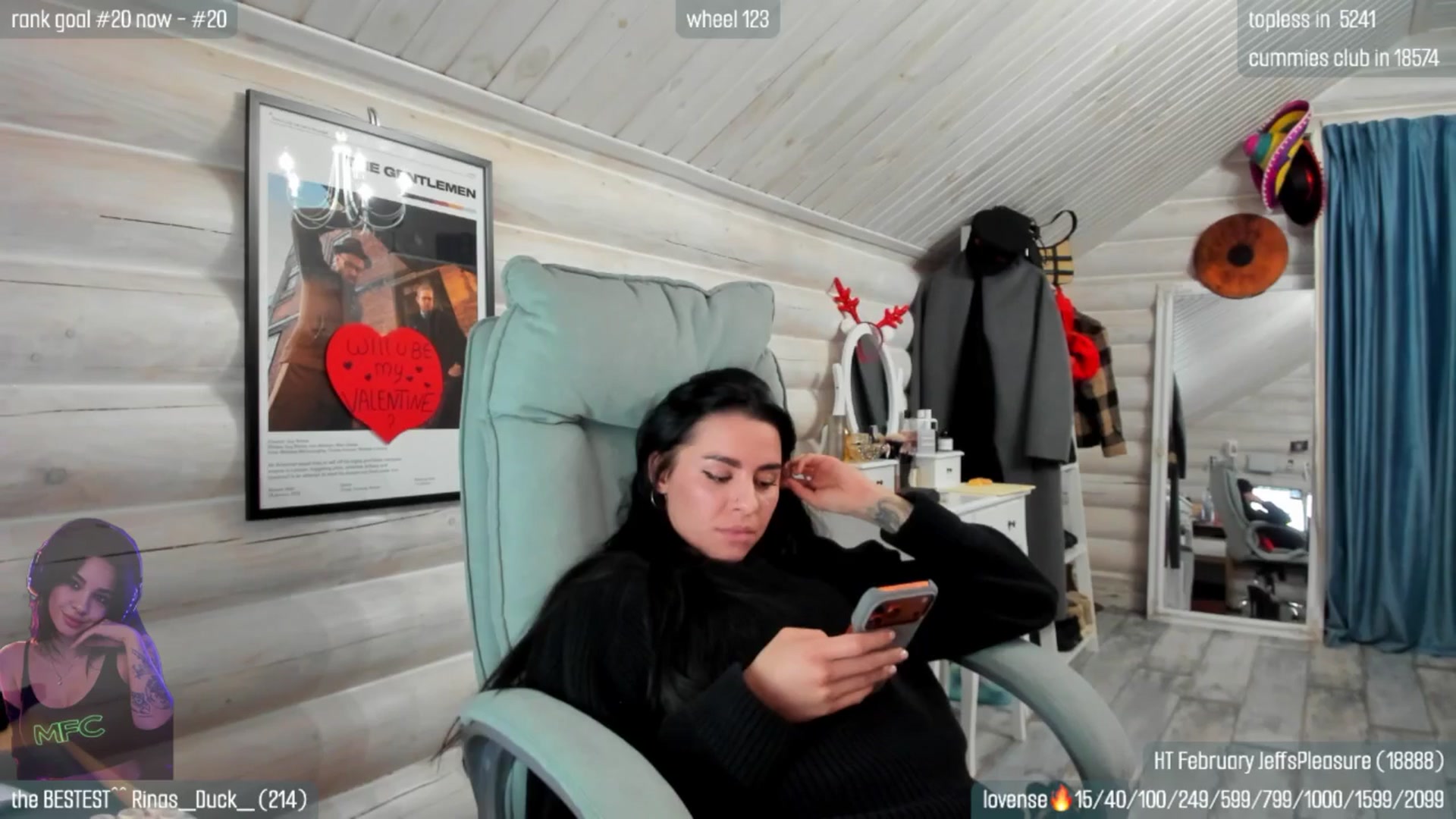 Gallery image thumbnail from GltPleasure's myfreecams stream on, 02/08/2026, 18:47 image 16 of 20