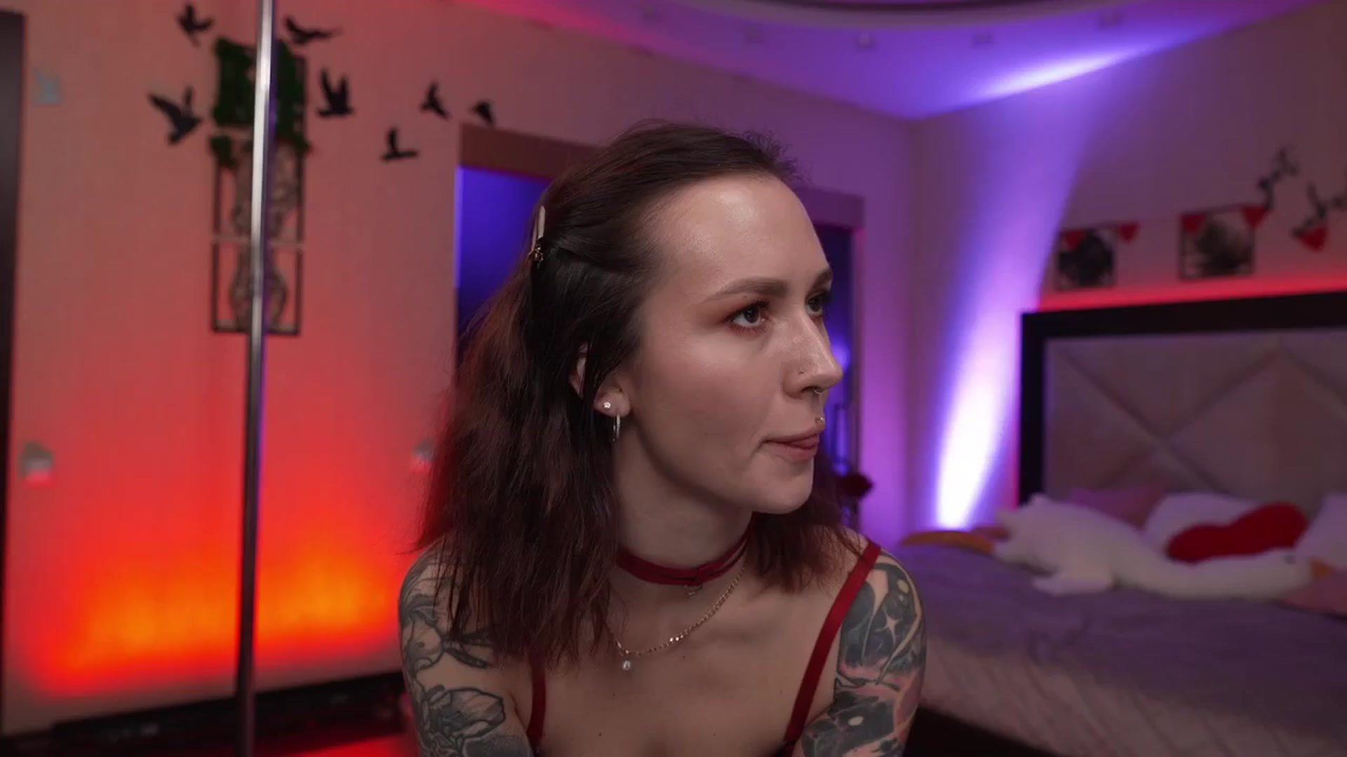Gallery image thumbnail from GoGoDr3am's myfreecams stream on, 02/17/2025, 23:25 image 12 of 20