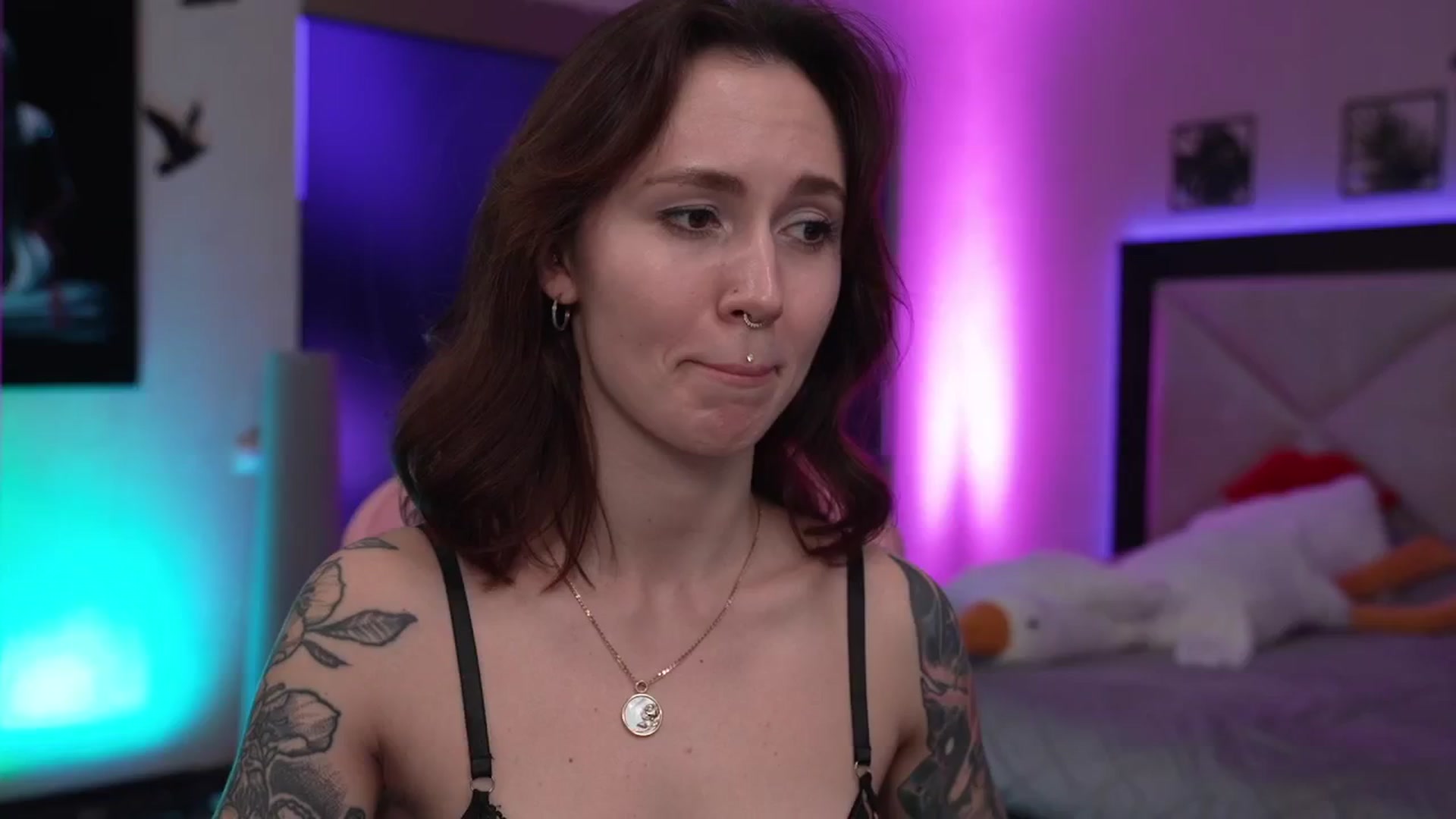 Gallery image thumbnail from GoGoDr3am's myfreecams stream on, 03/12/2025, 02:59 image 19 of 20