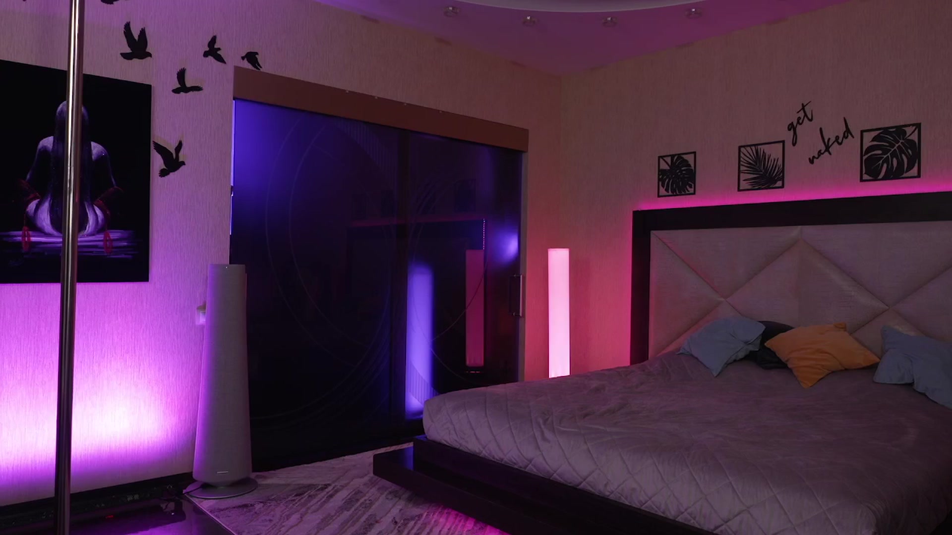 Gallery image thumbnail from GoGoDr3am's myfreecams stream on, 03/21/2025, 02:06 image 17 of 20