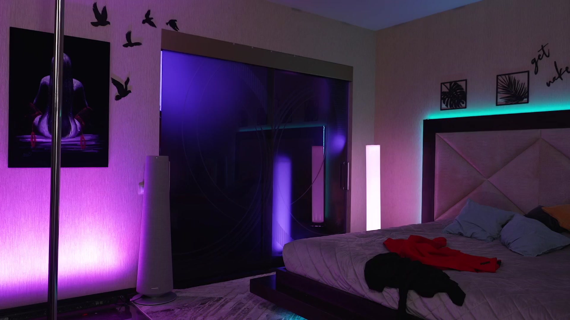 Gallery image thumbnail from GoGoDr3am's myfreecams stream on, 03/31/2025, 02:48 image 6 of 20