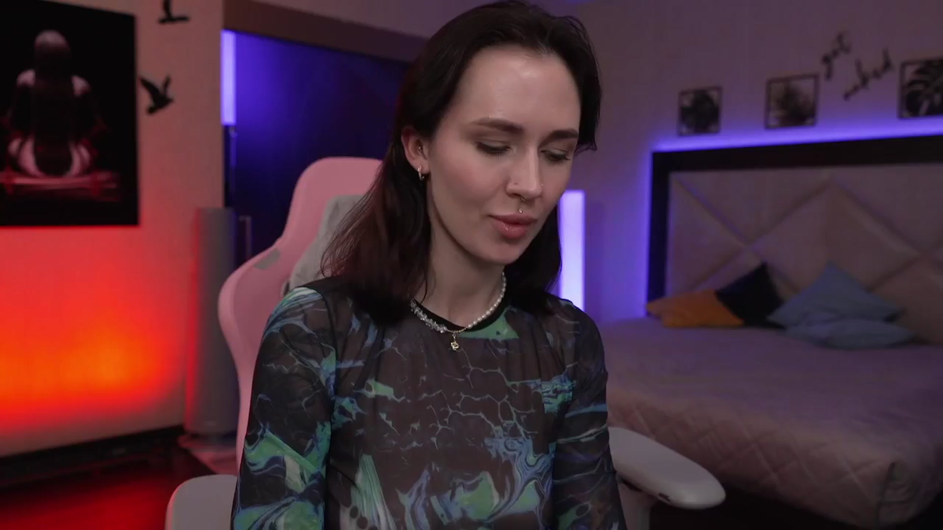 Gallery image thumbnail from GoGoDr3am's myfreecams stream on, 04/27/2025, 02:25 image 1 of 20