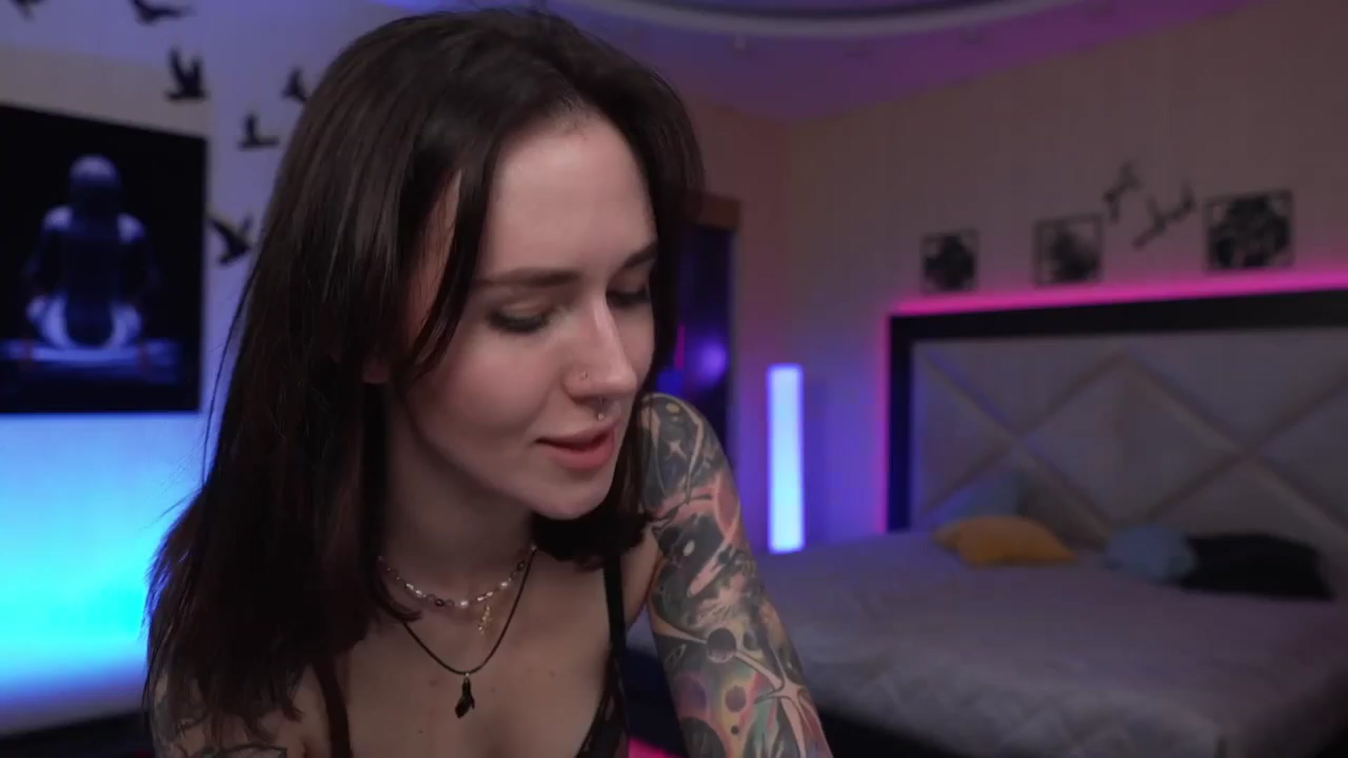 Gallery image thumbnail from GoGoDr3am's myfreecams stream on, 05/04/2025, 02:25 image 1 of 20