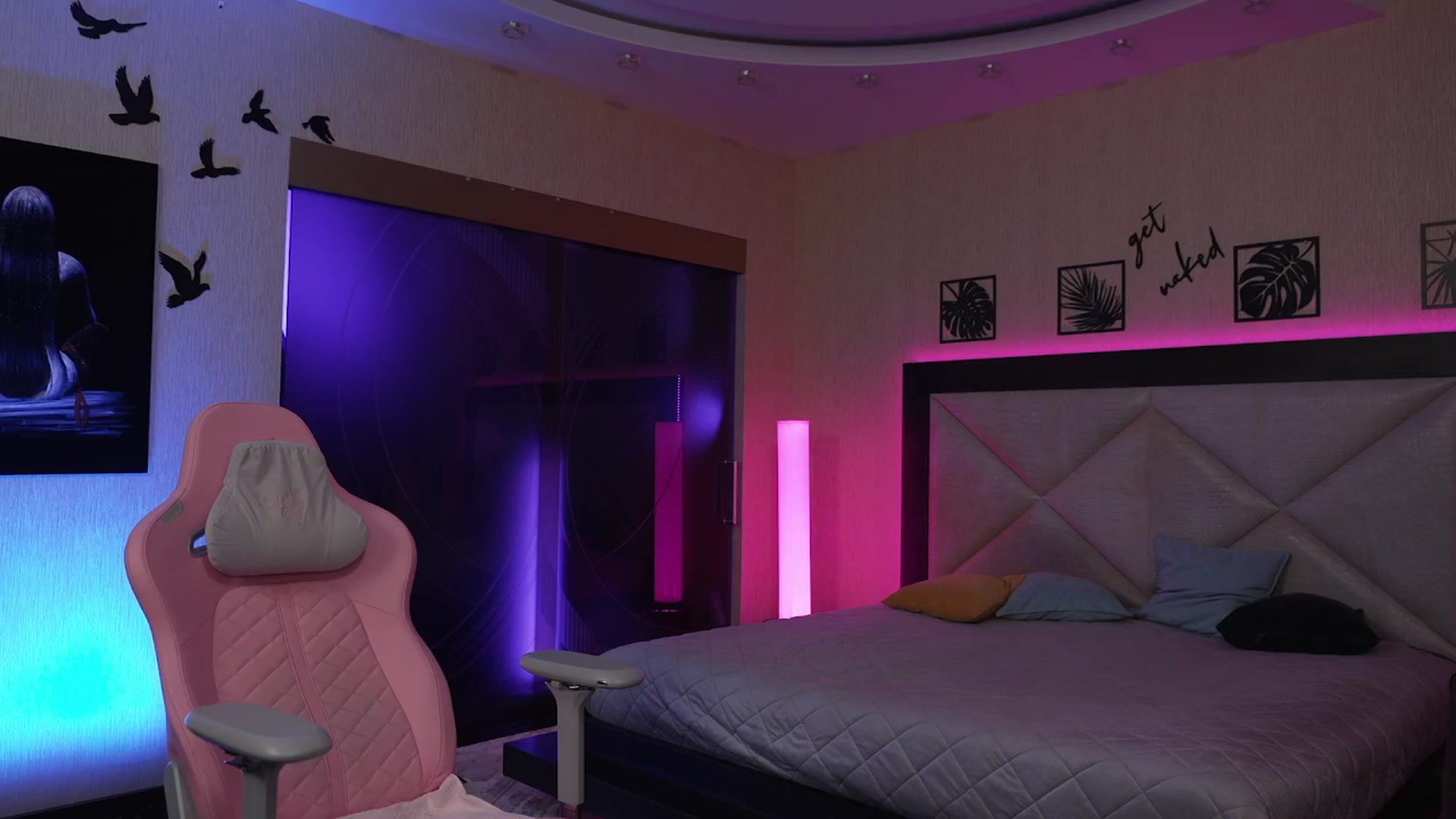 Gallery image thumbnail from GoGoDr3am's myfreecams stream on, 05/06/2025, 02:39 image 9 of 20