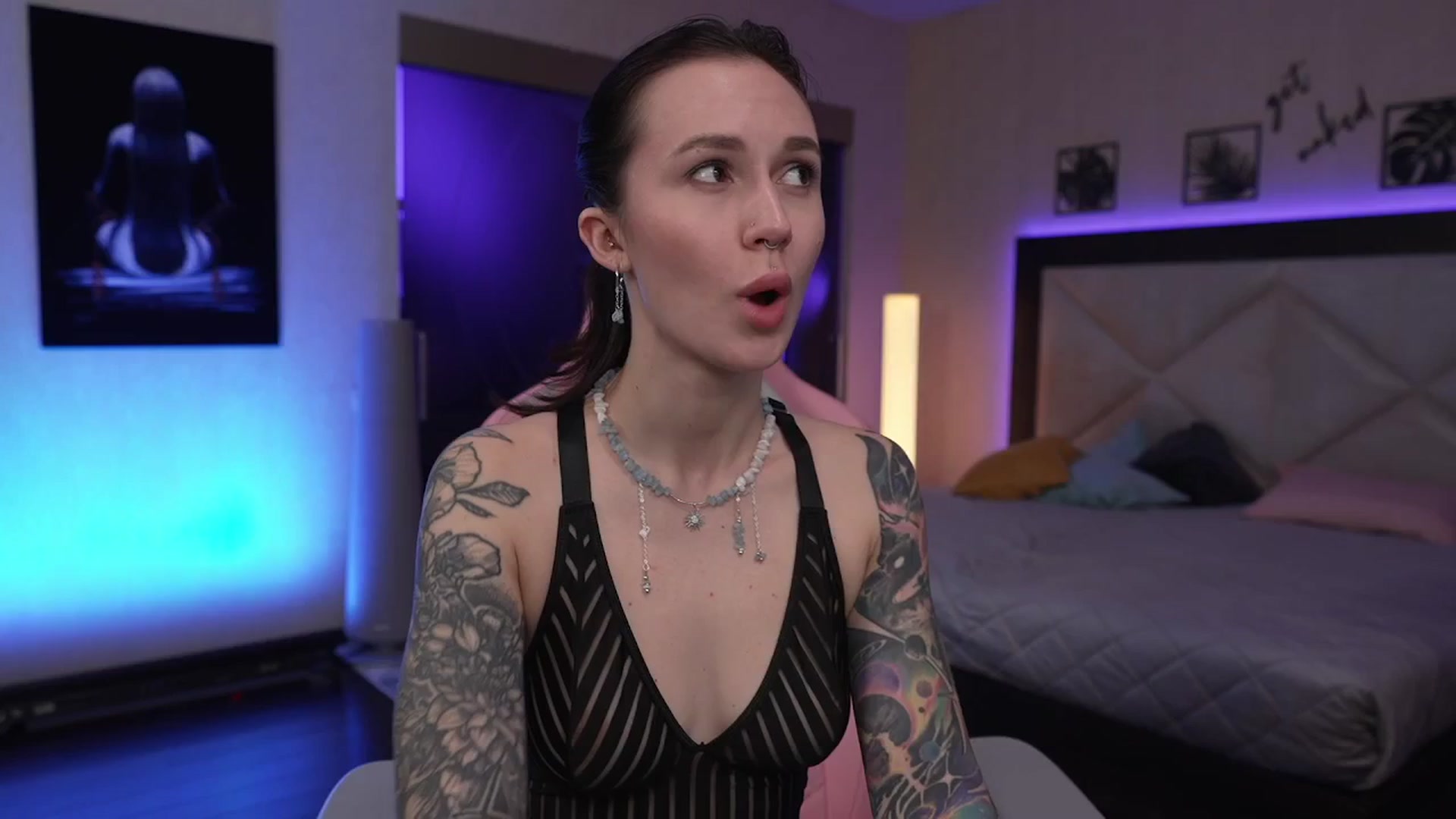 Gallery image thumbnail from GoGoDr3am's myfreecams stream on, 05/10/2025, 24:40 image 19 of 20