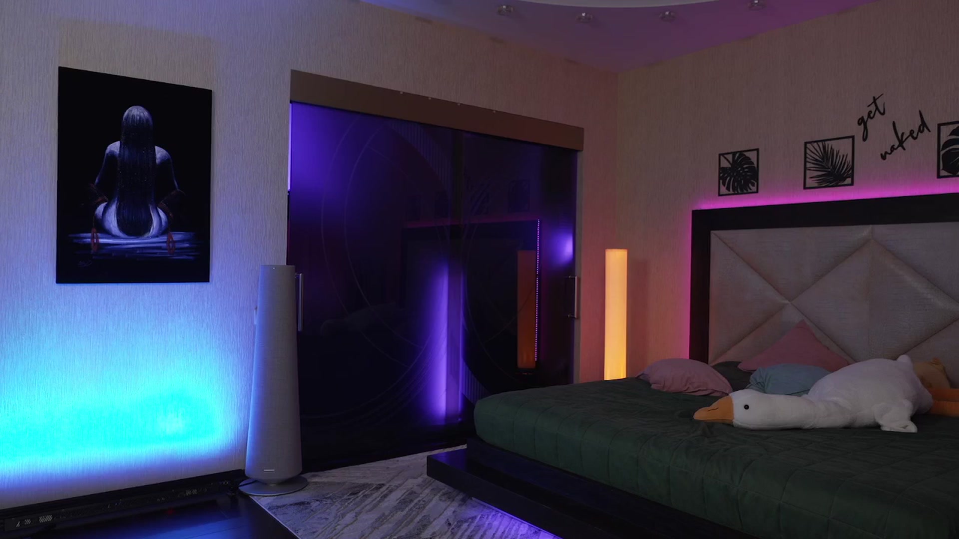 Gallery image thumbnail from GoGoDr3am's myfreecams stream on, 05/22/2025, 02:36 image 11 of 20