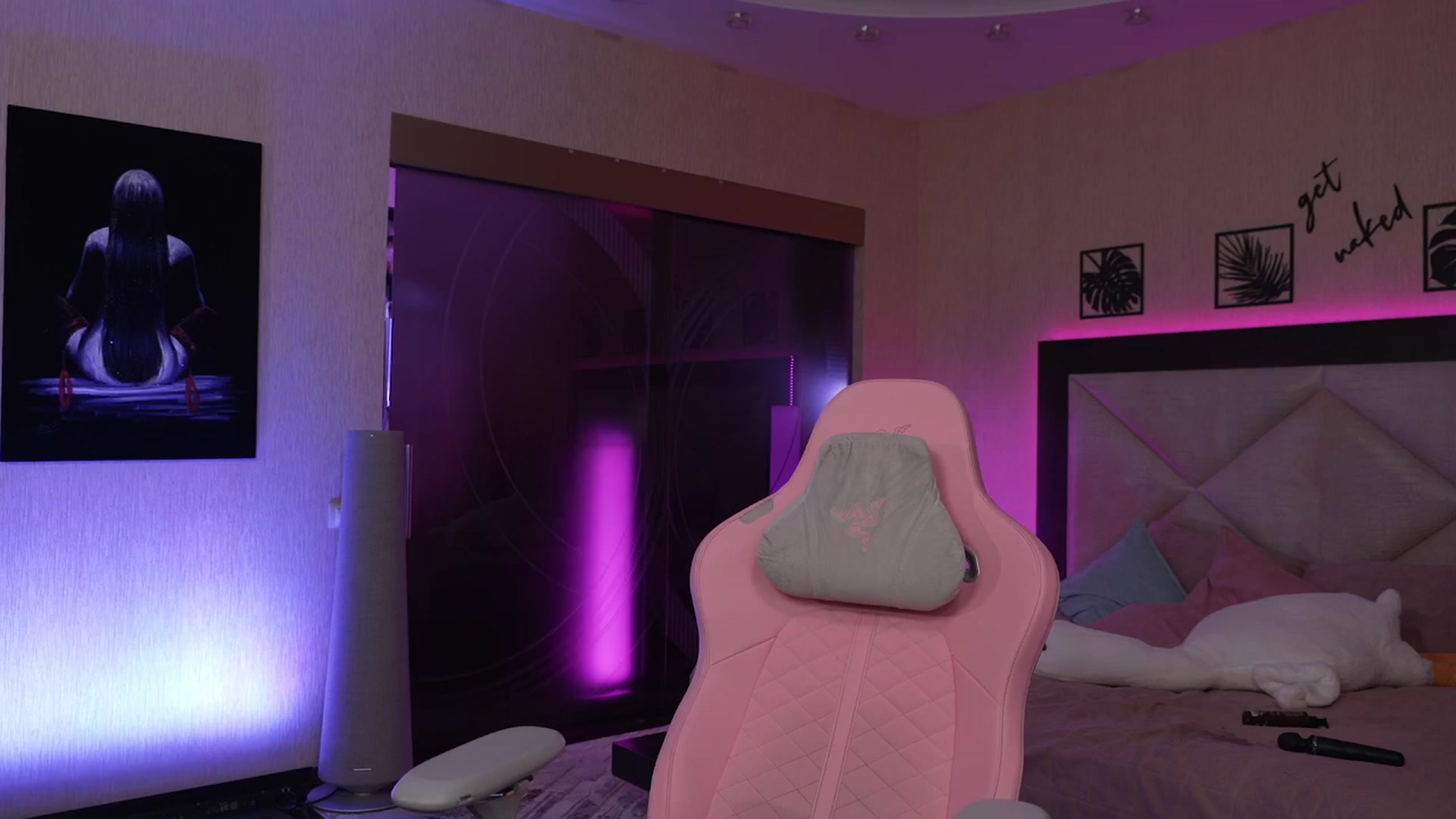 Gallery image thumbnail from GoGoDr3am's myfreecams stream on, 06/09/2025, 01:32 image 17 of 20