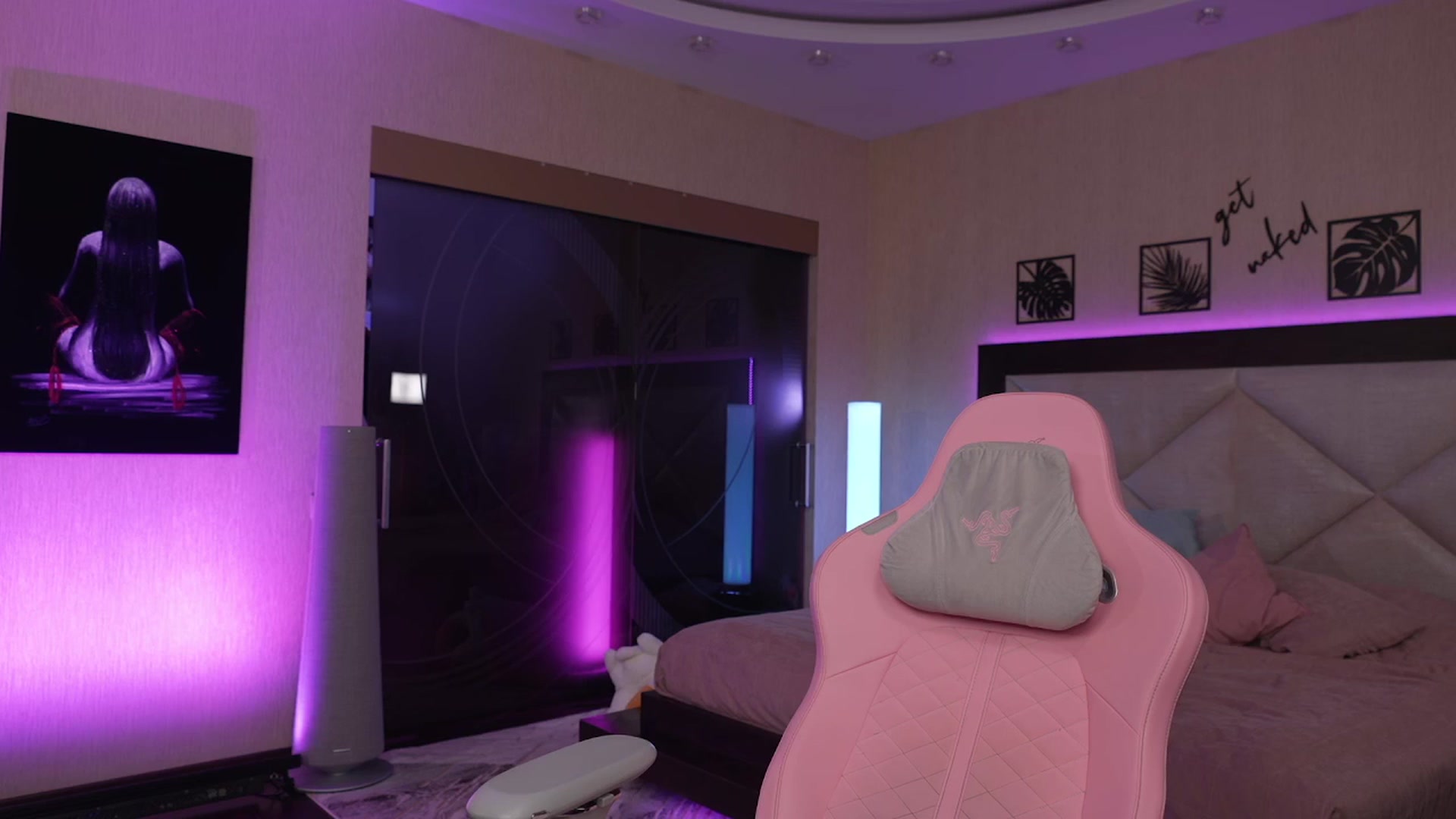 Gallery image thumbnail from GoGoDr3am's myfreecams stream on, 07/10/2025, 24:39 image 20 of 20