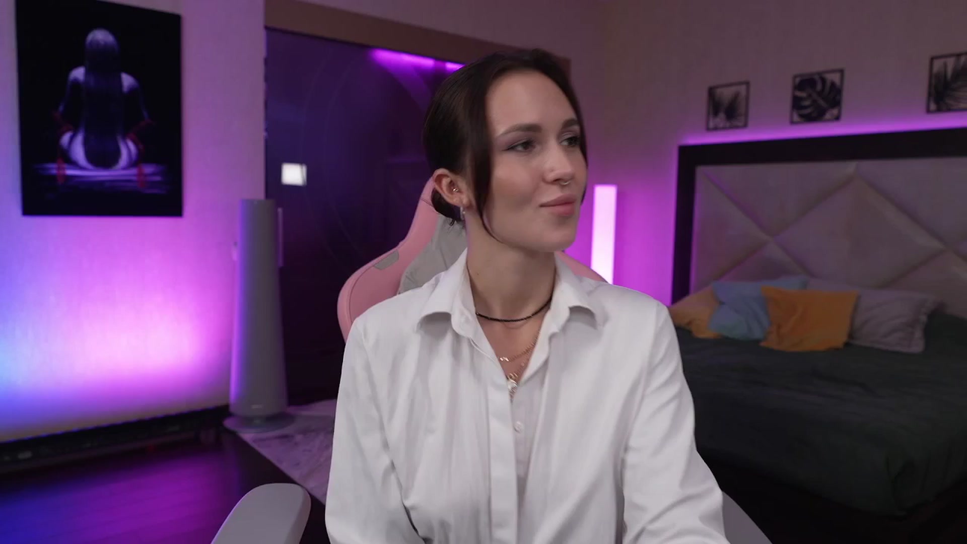Gallery image thumbnail from GoGoDr3am's myfreecams stream on, 08/30/2025, 03:24 image 1 of 20