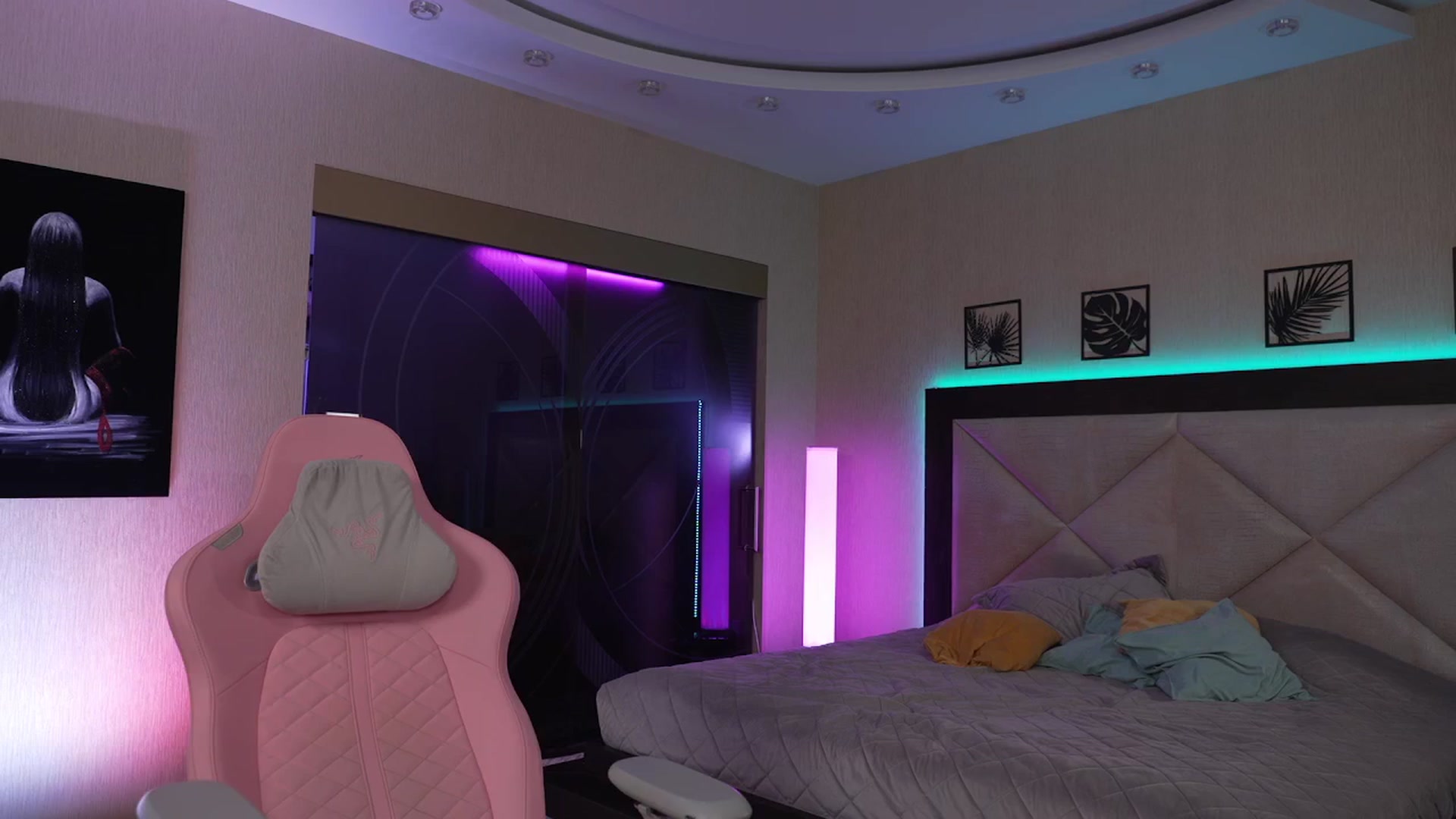 Gallery image thumbnail from GoGoDr3am's myfreecams stream on, 09/17/2025, 23:46 image 6 of 20
