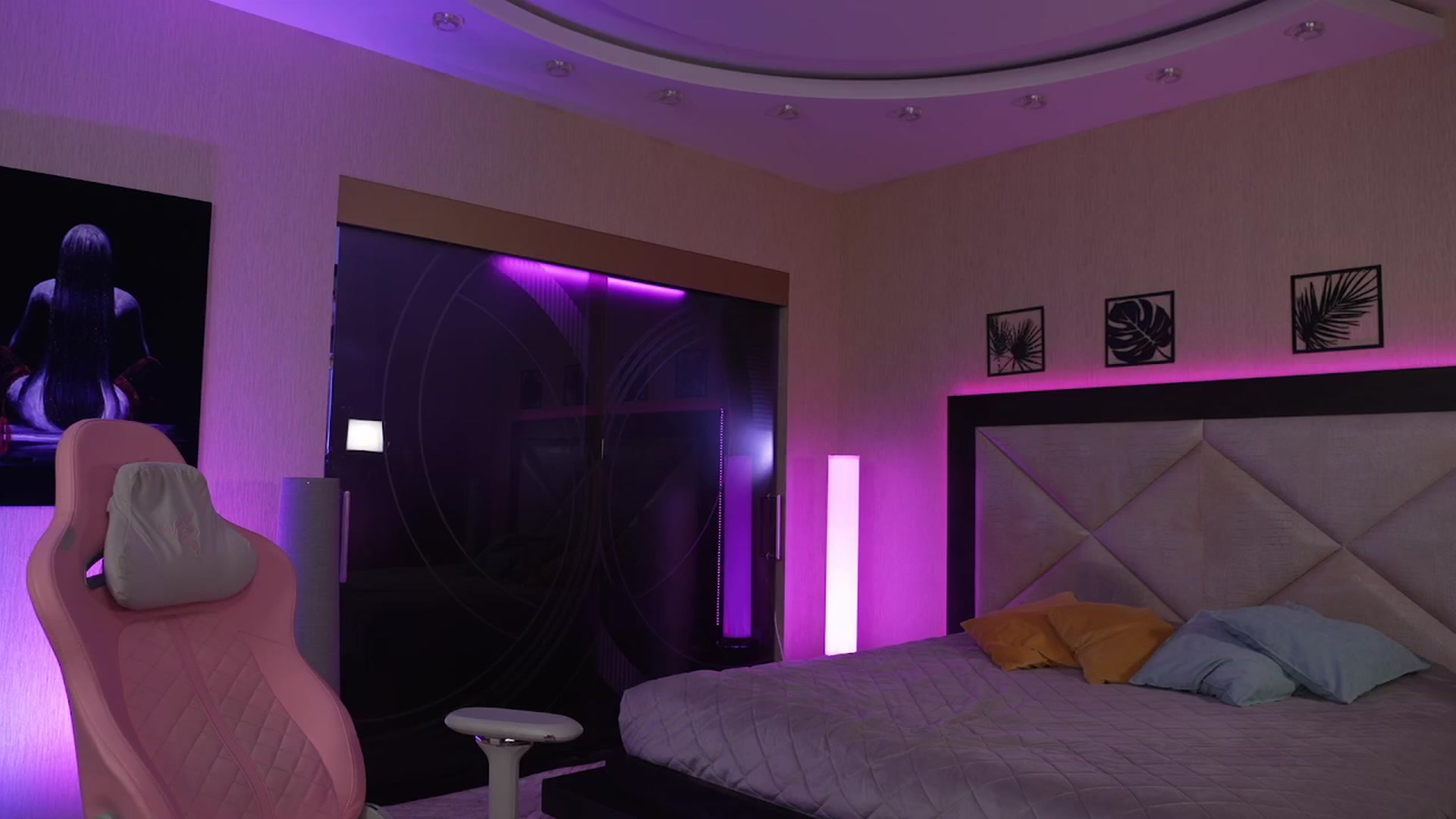 Gallery image thumbnail from GoGoDr3am's myfreecams stream on, 09/18/2025, 23:52 image 15 of 20