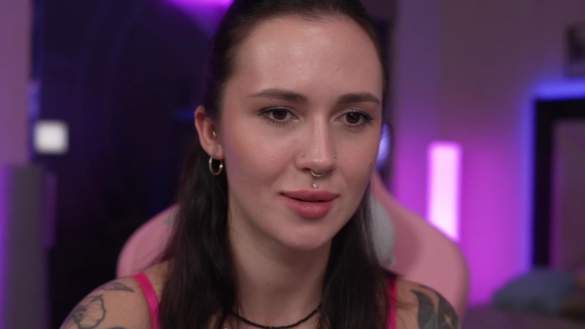 Gallery image thumbnail from GoGoDr3am's myfreecams stream on, 10/13/2025, 23:50 image 20 of 20