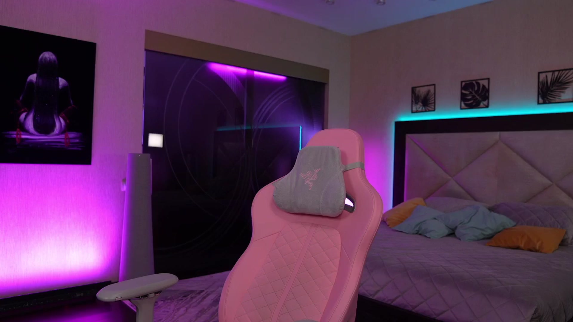 Gallery image thumbnail from GoGoDr3am's myfreecams stream on, 11/10/2025, 24:05 image 3 of 20