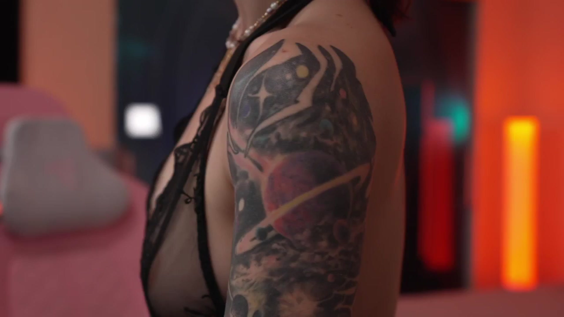 Gallery image thumbnail from GoGoDr3am's myfreecams stream on, 12/18/2025, 02:10 image 6 of 20