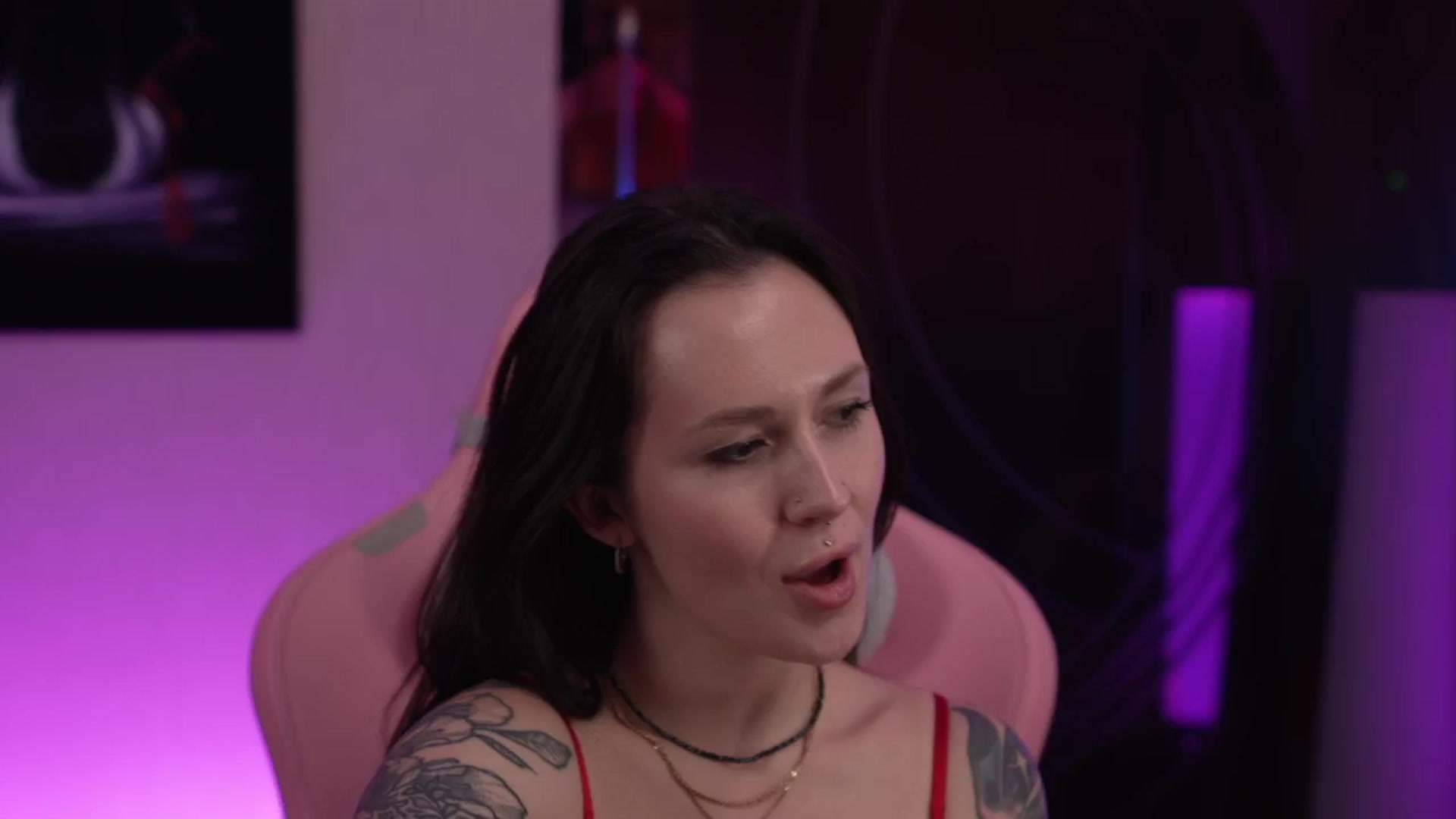 Gallery image thumbnail from GoGoDr3am's myfreecams stream on, 02/05/2026, 01:57 image 8 of 20
