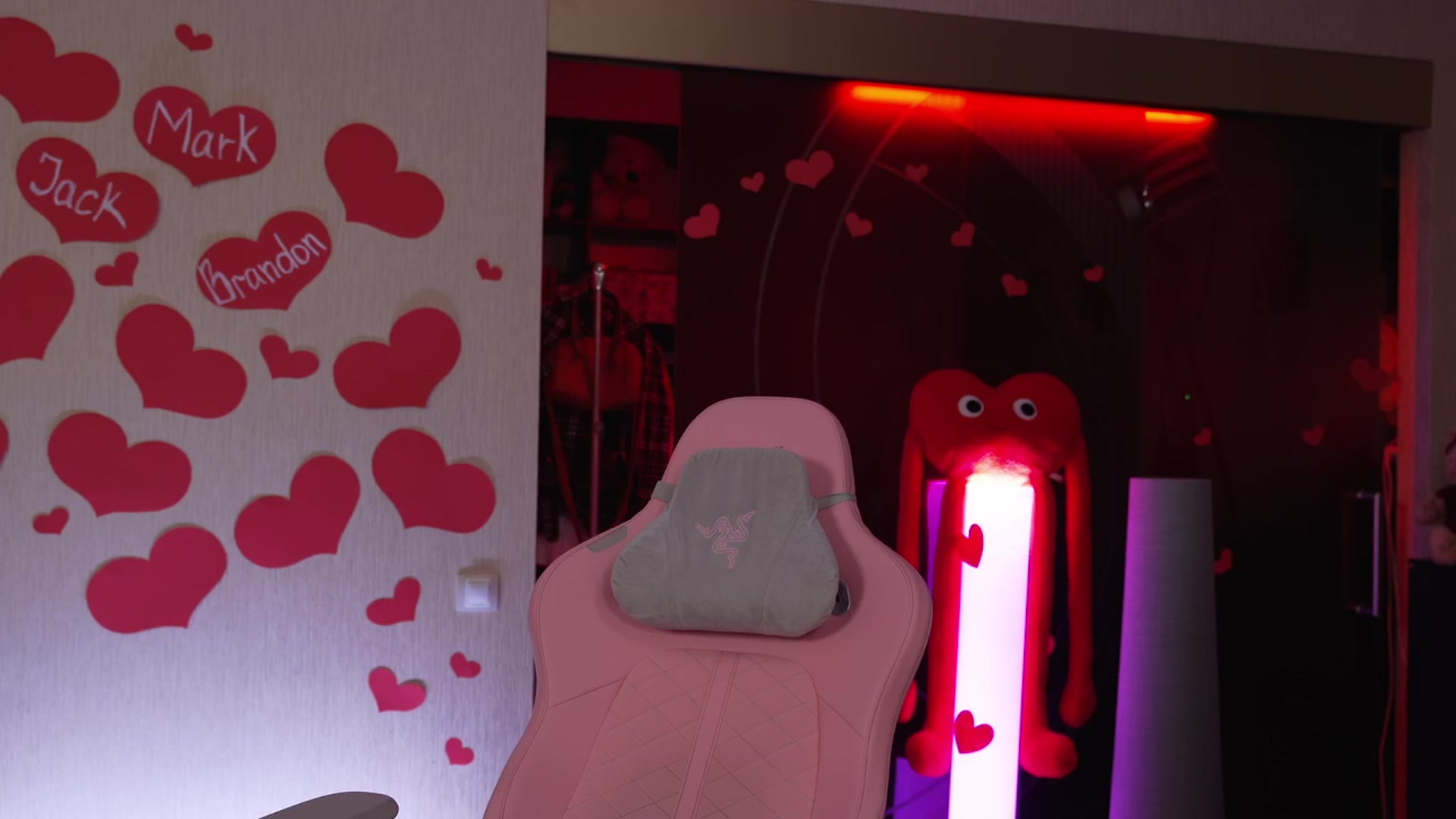 Gallery image thumbnail from GoGoDr3am's myfreecams stream on, 02/15/2026, 01:37 image 13 of 20