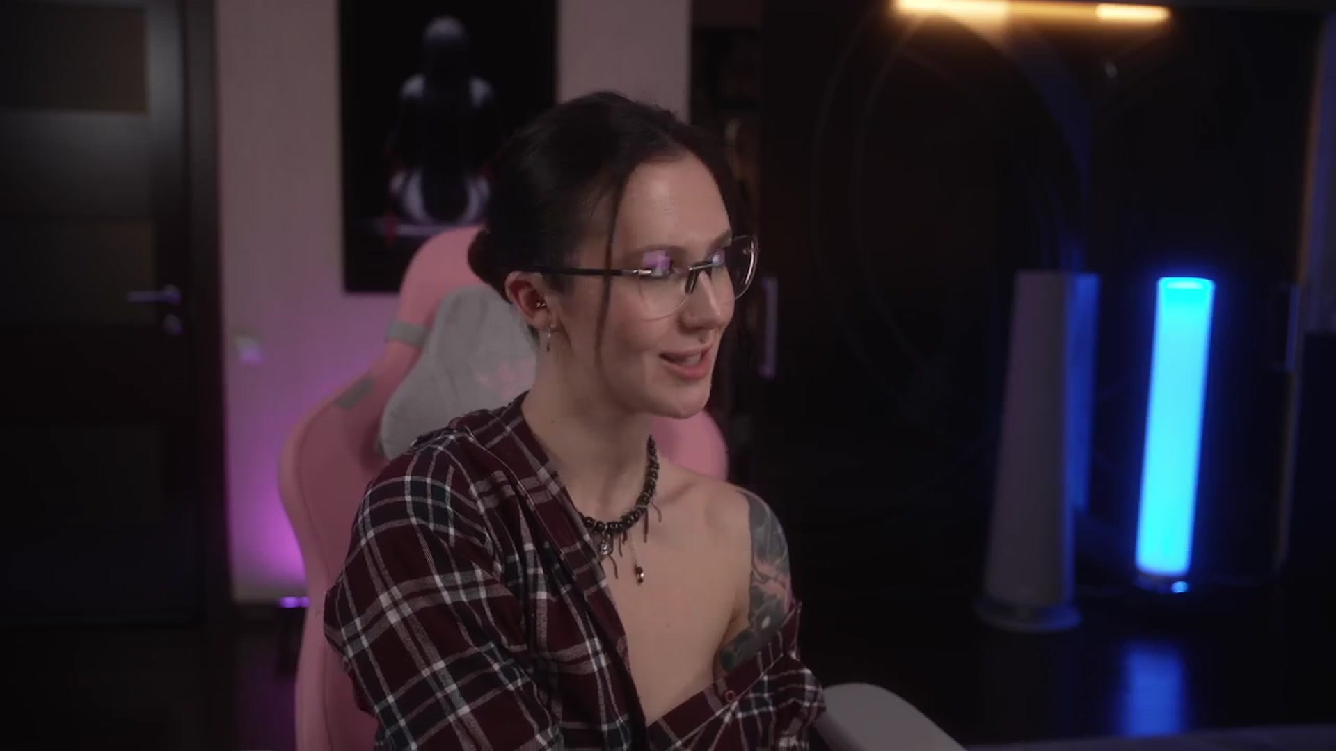 Gallery image thumbnail from GoGoDr3am's myfreecams stream on, 02/21/2026, 23:08 image 18 of 20