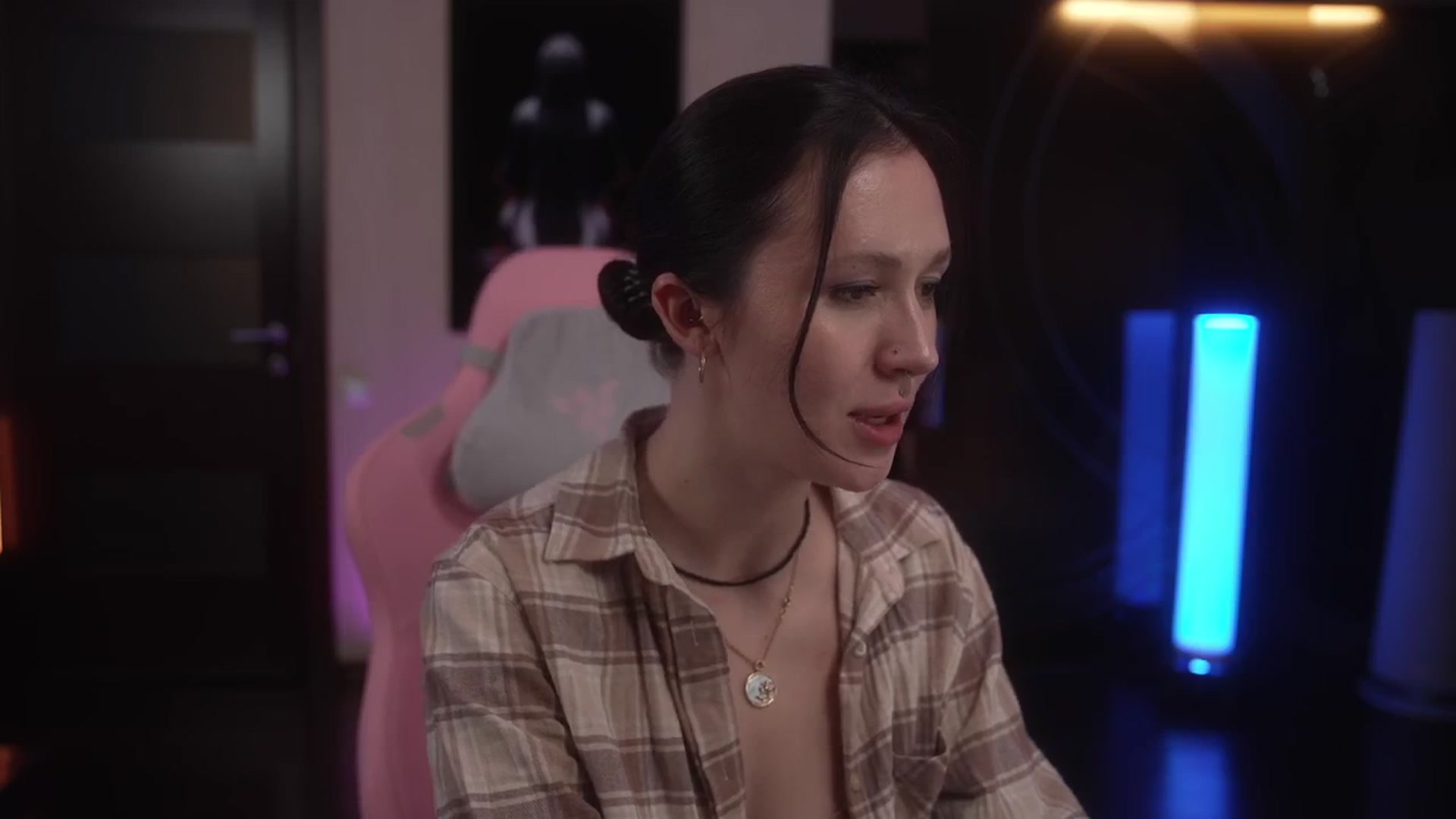 Gallery image thumbnail from GoGoDr3am's myfreecams stream on, 02/25/2026, 03:10 image 4 of 20