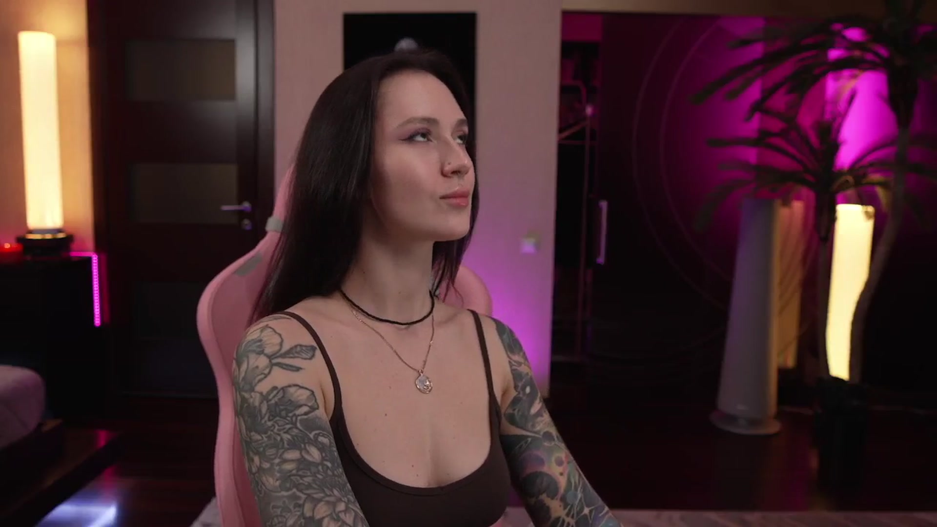 Gallery image thumbnail from GoGoDr3am's myfreecams stream on, 03/12/2026, 24:02 image 6 of 20
