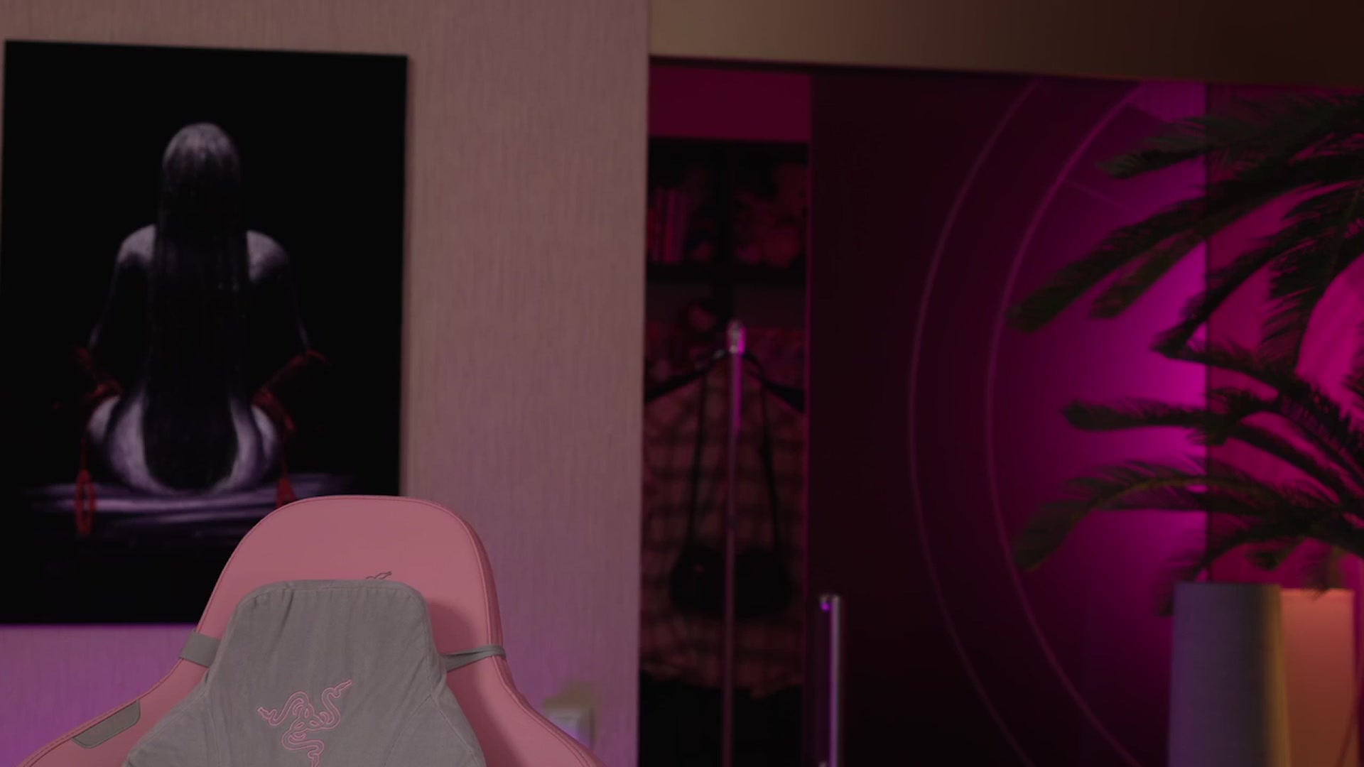 Gallery image thumbnail from GoGoDr3am's myfreecams stream on, 03/16/2026, 24:51 image 18 of 20