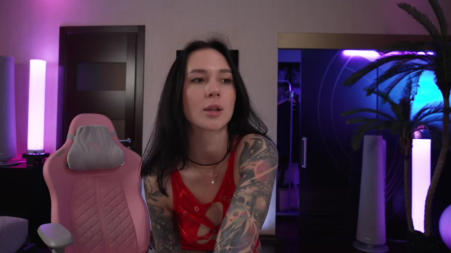 Gallery image thumbnail from GoGoDr3am's myfreecams stream on, 04/13/2026, 23:04 image 10 of 20