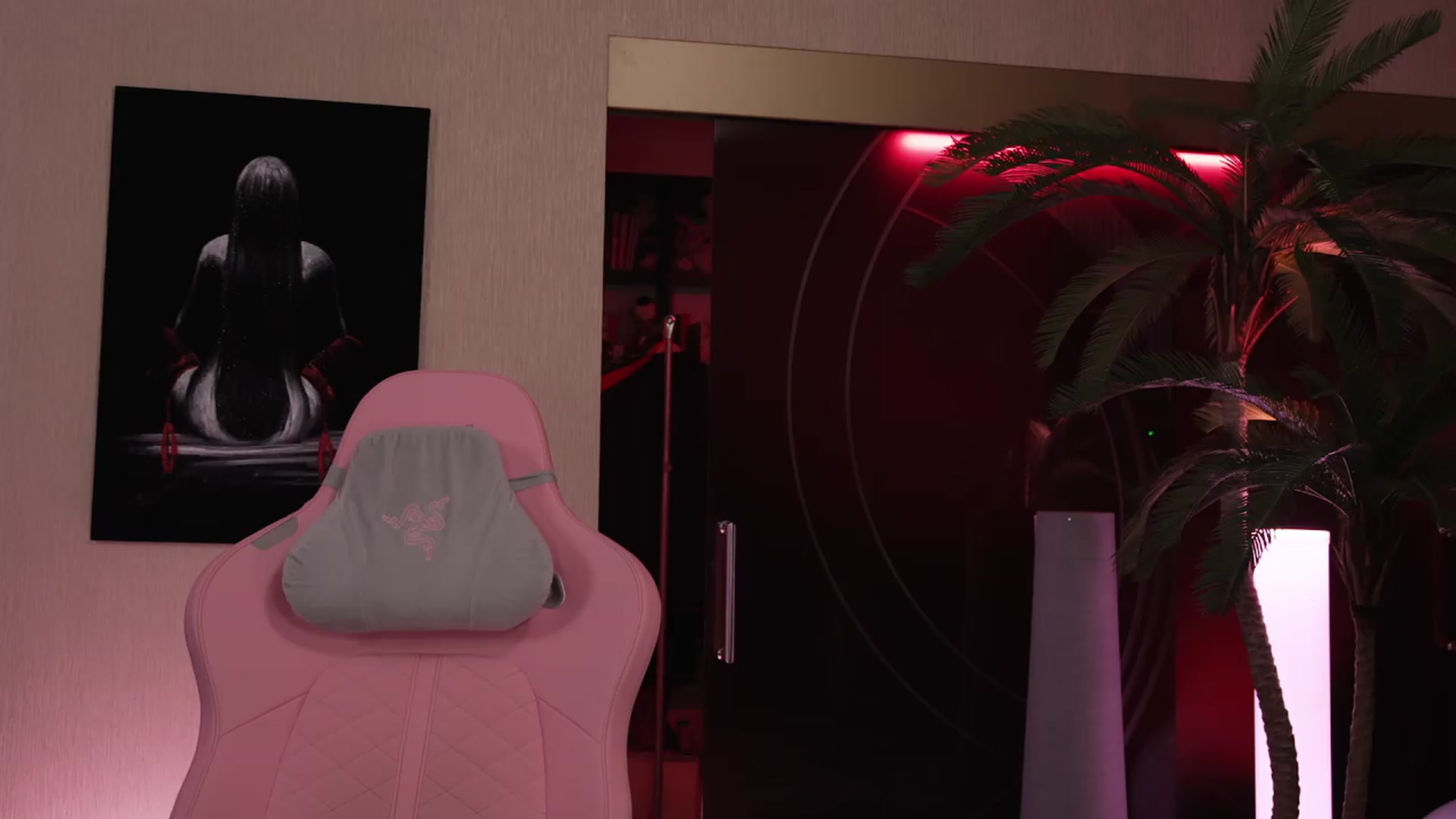 Gallery image thumbnail from GoGoDr3am's myfreecams stream on, 05/15/2026, 24:16 image 10 of 20