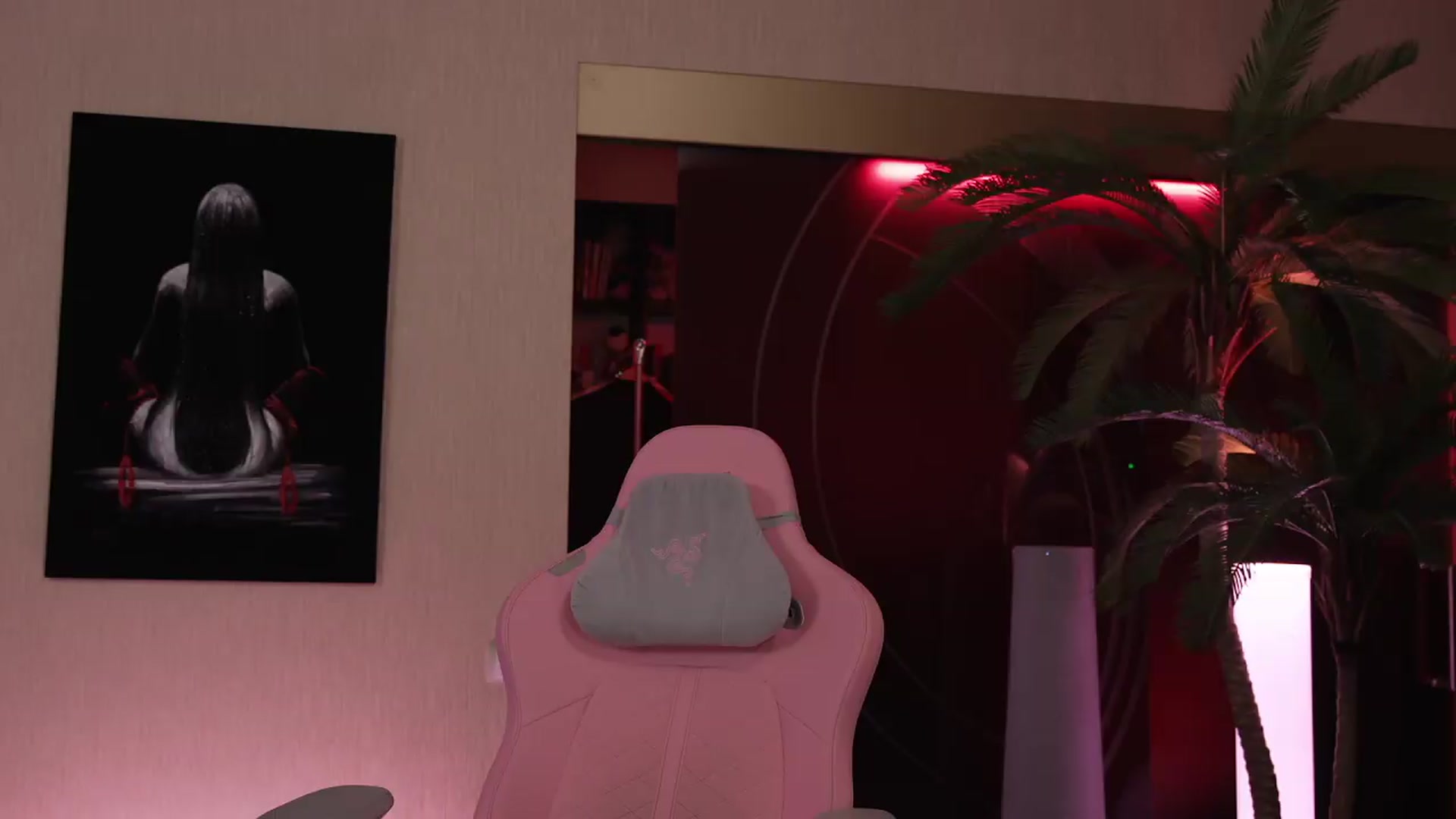 Gallery image thumbnail from GoGoDr3am's myfreecams stream on, 05/16/2026, 01:18 image 8 of 20